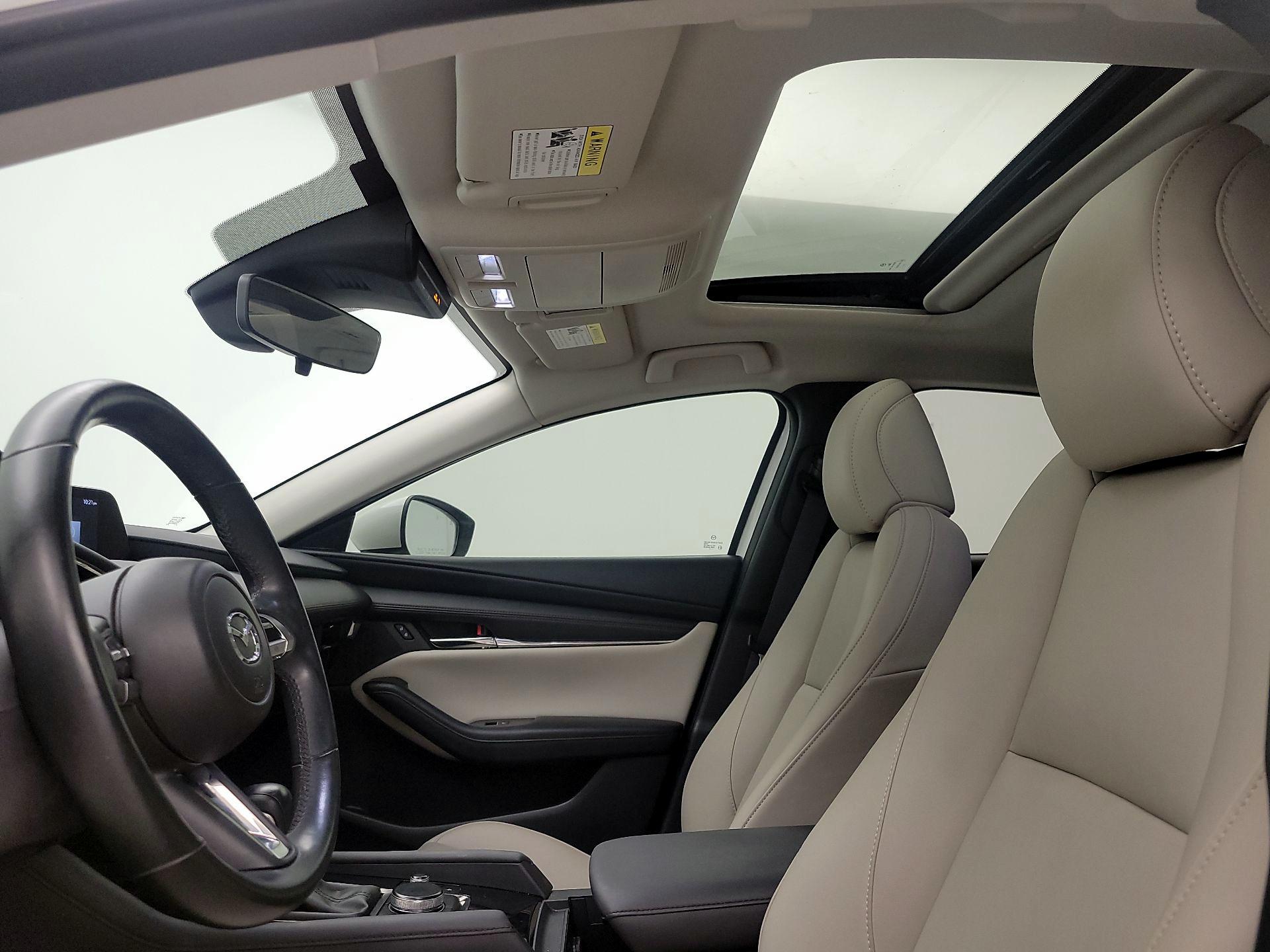Thumbnail: 2021 Mazda Mazda3 - 19