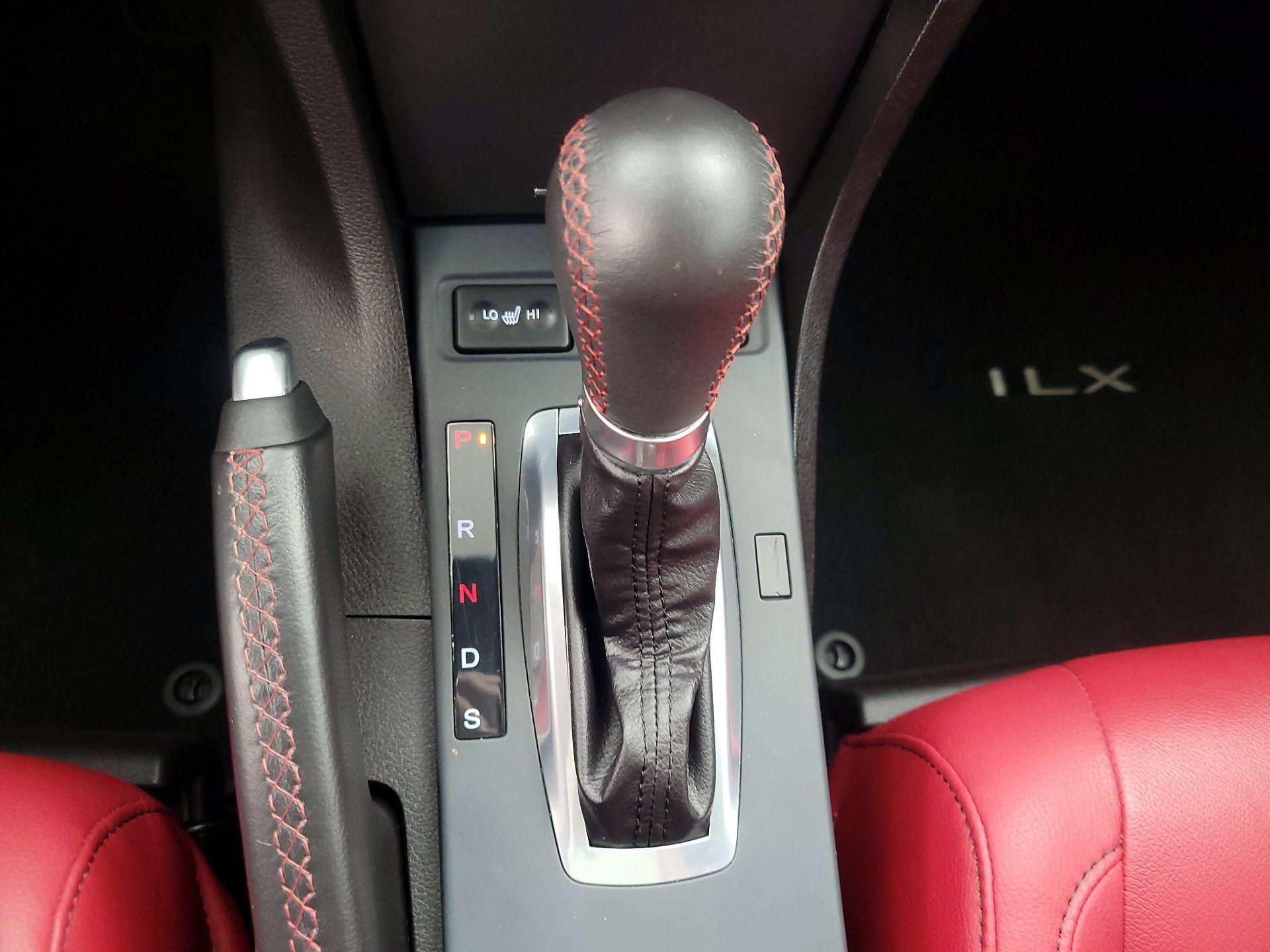 Thumbnail: 2022 Acura ILX - 17