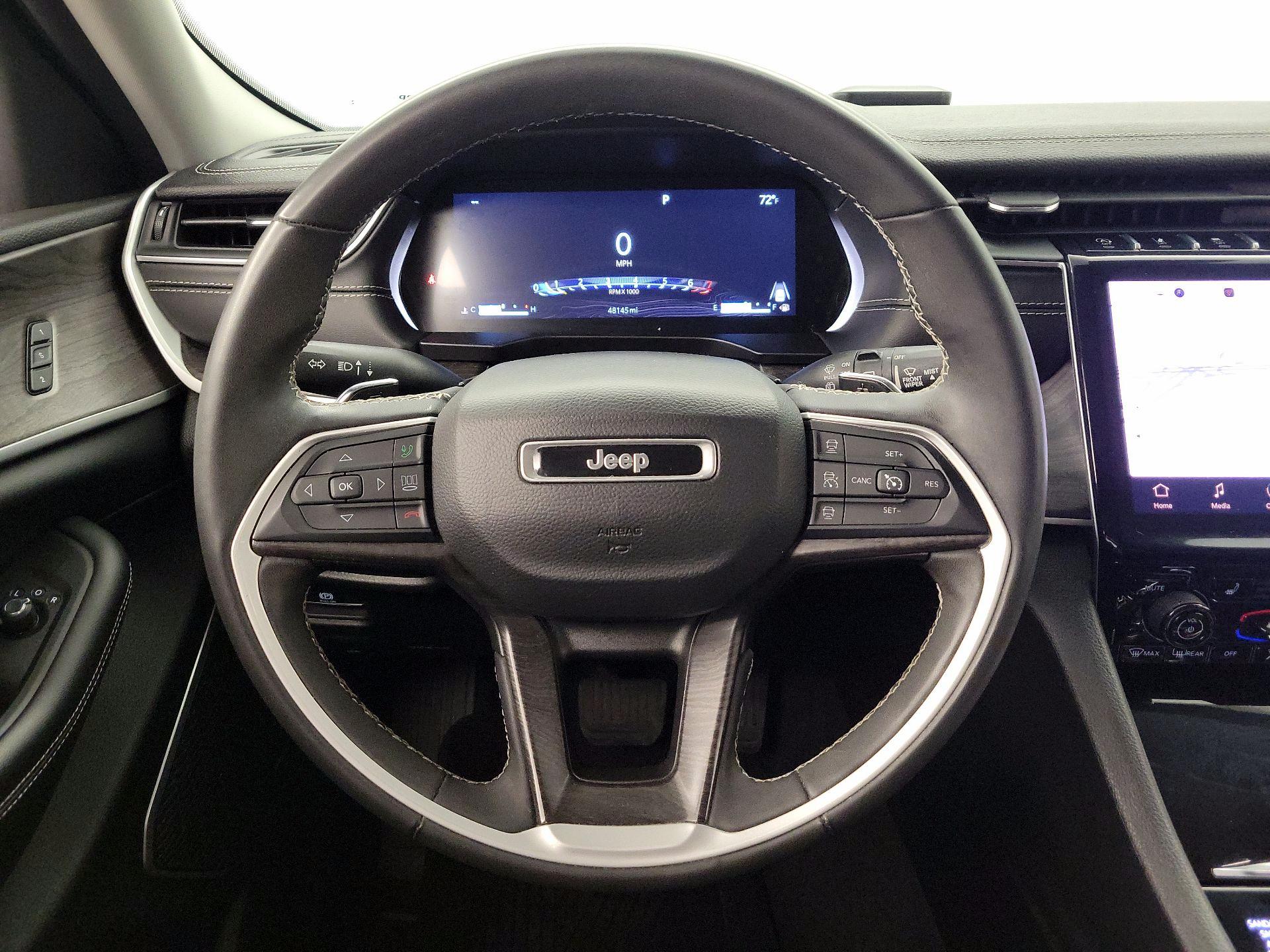 Thumbnail: 2023 Jeep Grand Cherokee - 10