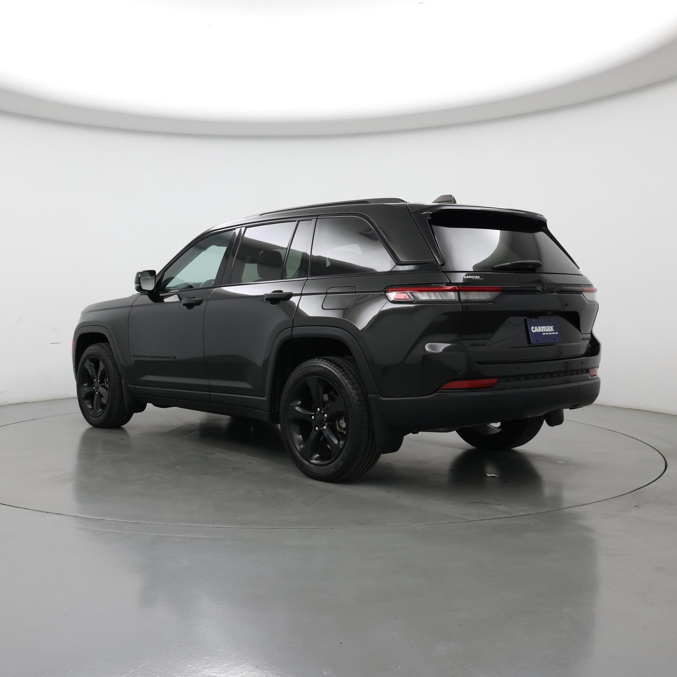 Thumbnail: 2023 Jeep Grand Cherokee - 2