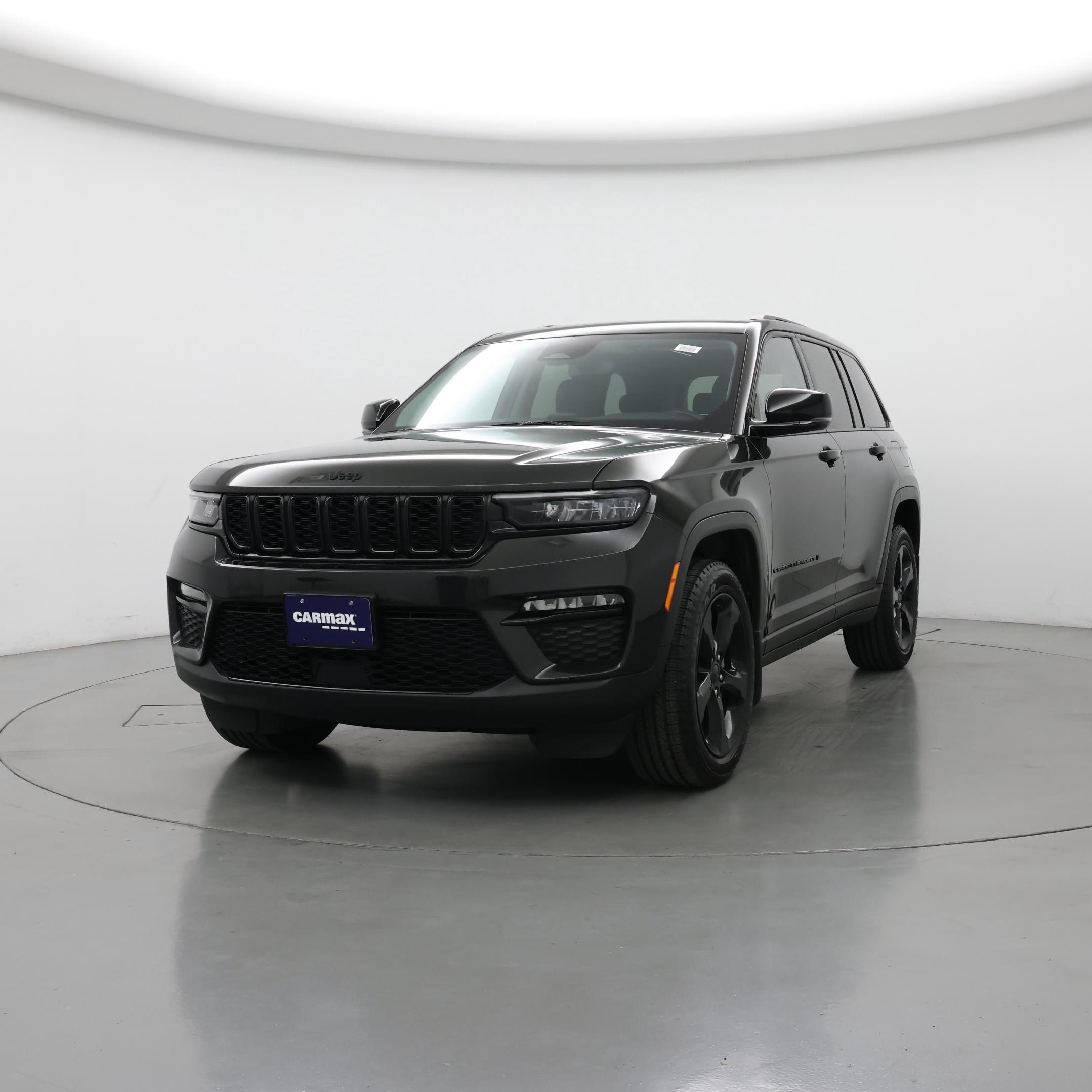 Thumbnail: 2023 Jeep Grand Cherokee - 4