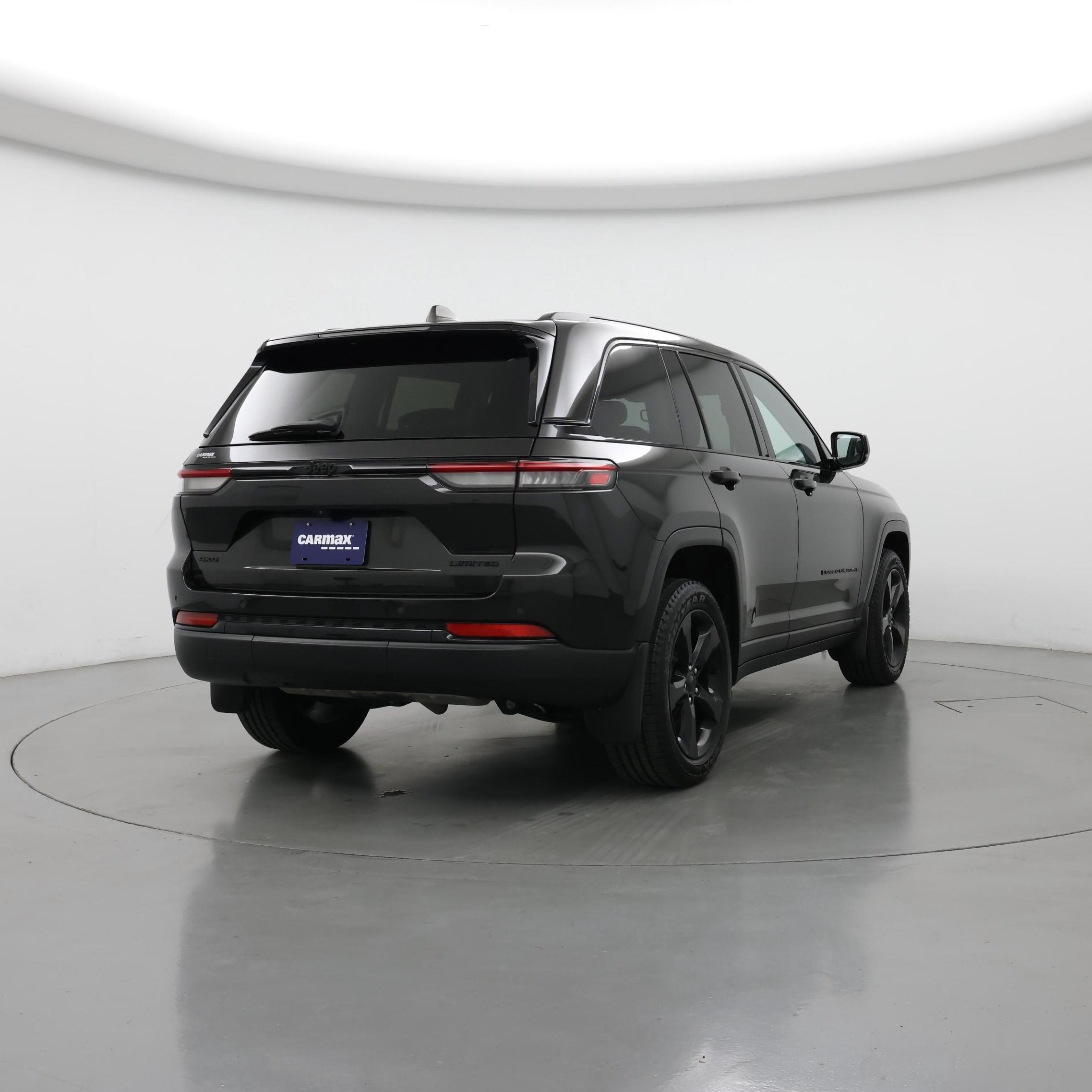 Thumbnail: 2023 Jeep Grand Cherokee - 8