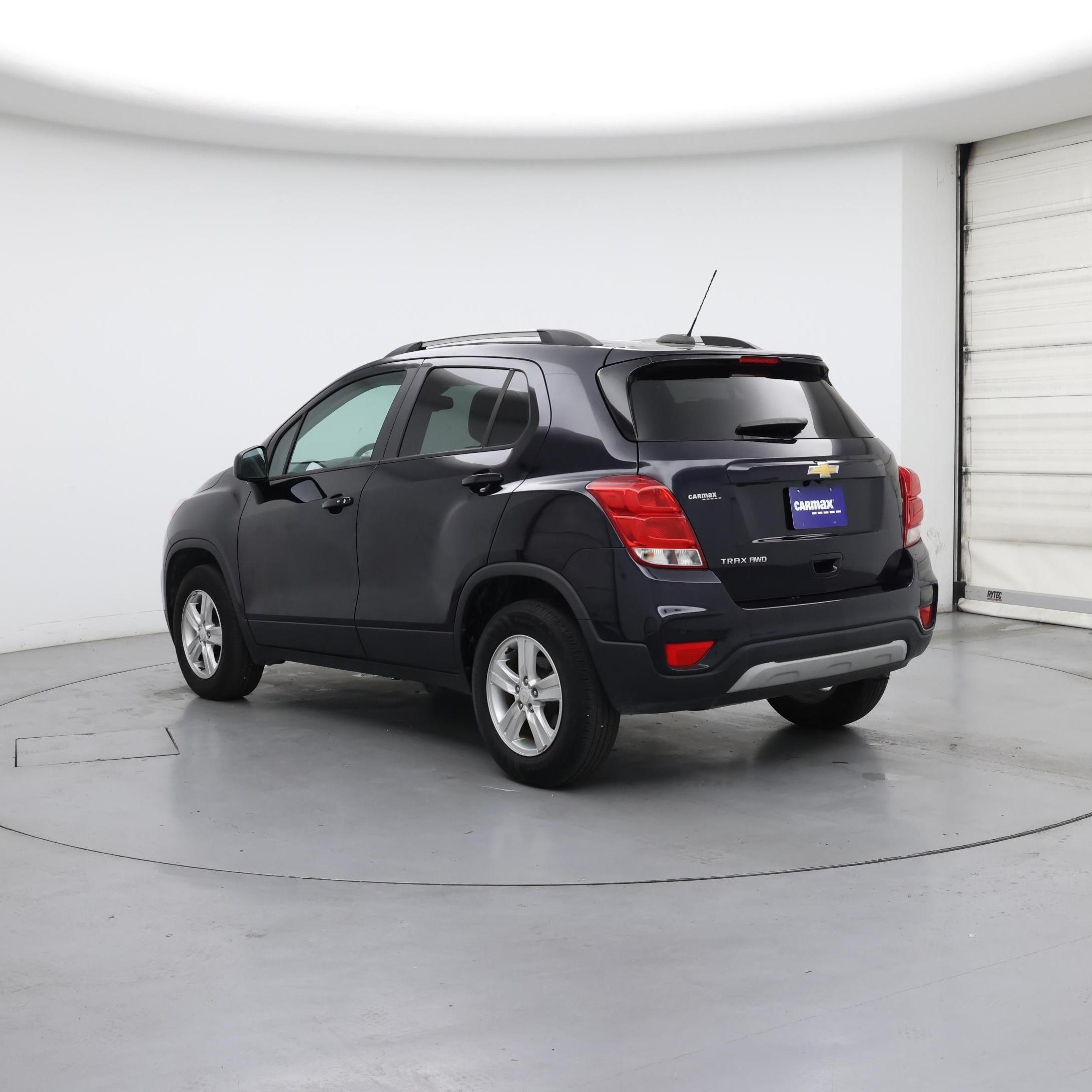 Thumbnail: 2022 Chevrolet Trax - 2