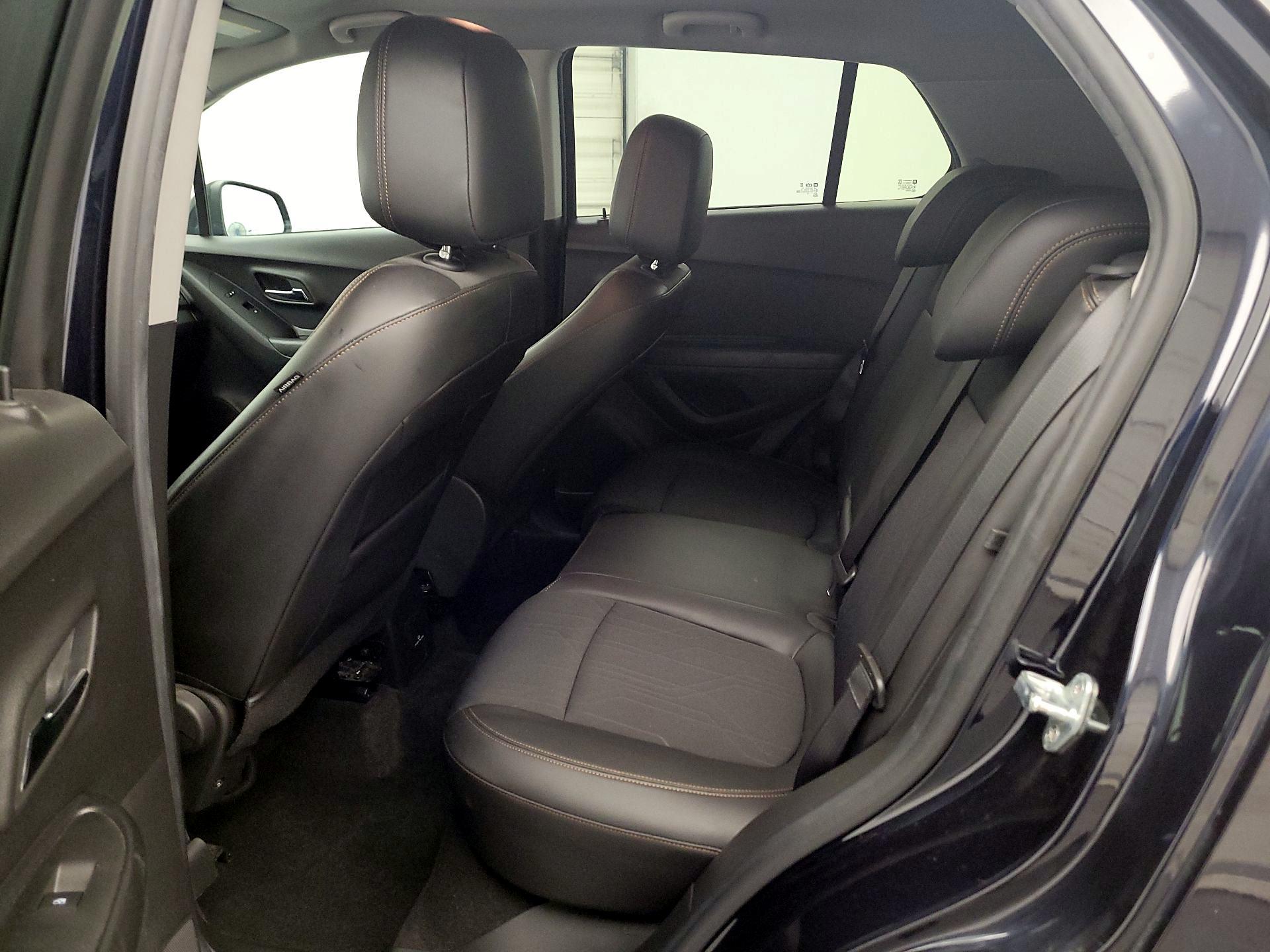 Thumbnail: 2022 Chevrolet Trax - 19