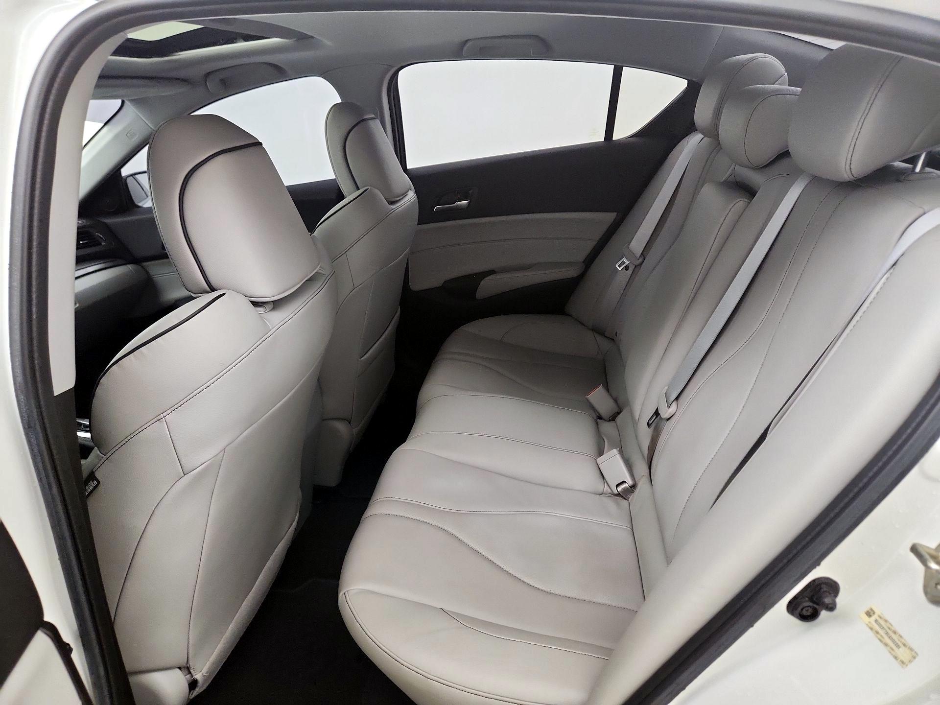 Thumbnail: 2019 Acura ILX - 20