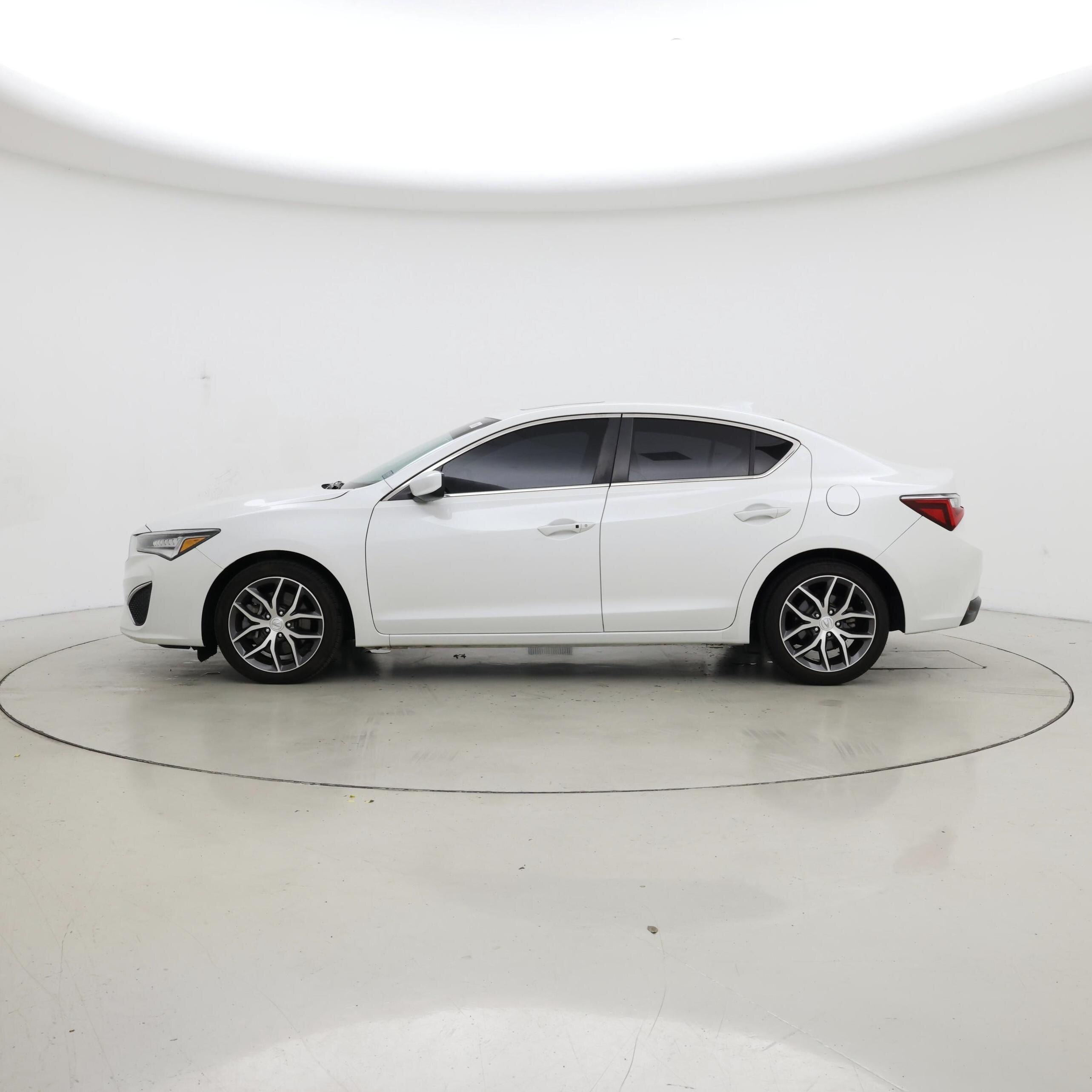 Thumbnail: 2019 Acura ILX - 3