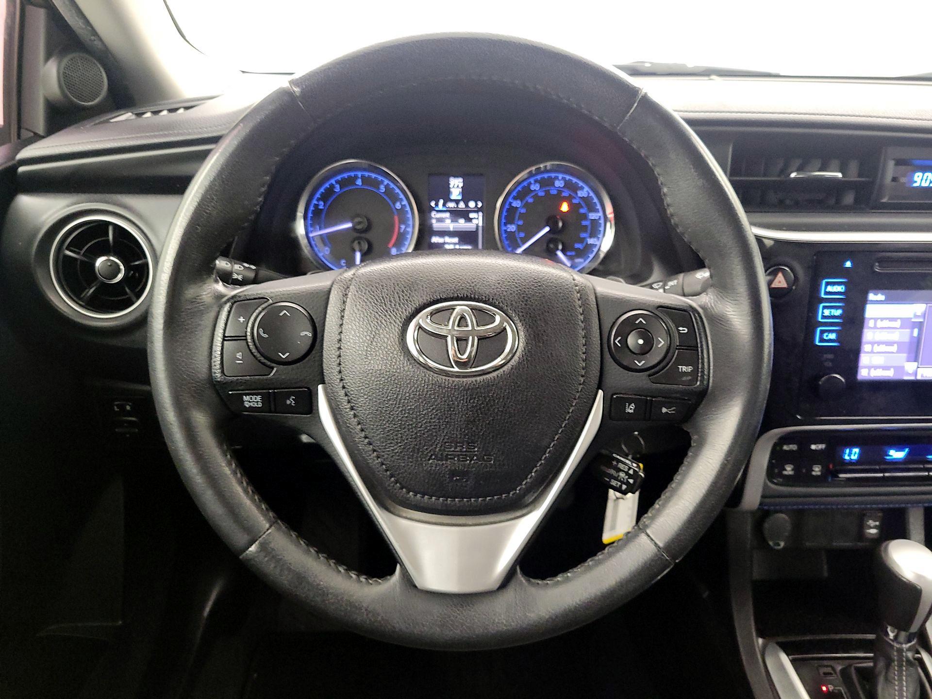 Thumbnail: 2019 Toyota Corolla - 10