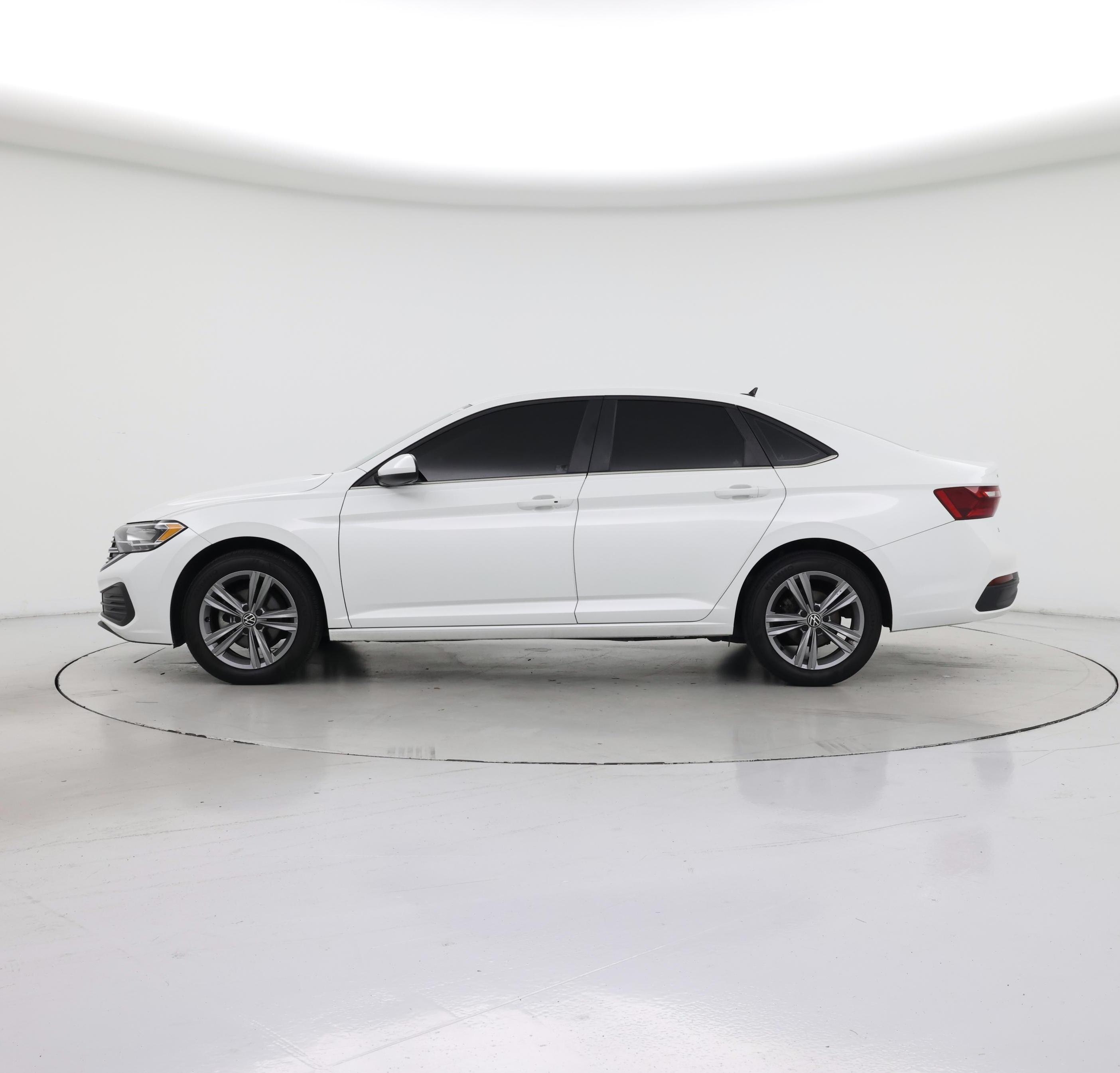 Thumbnail: 2023 Volkswagen Jetta - 3