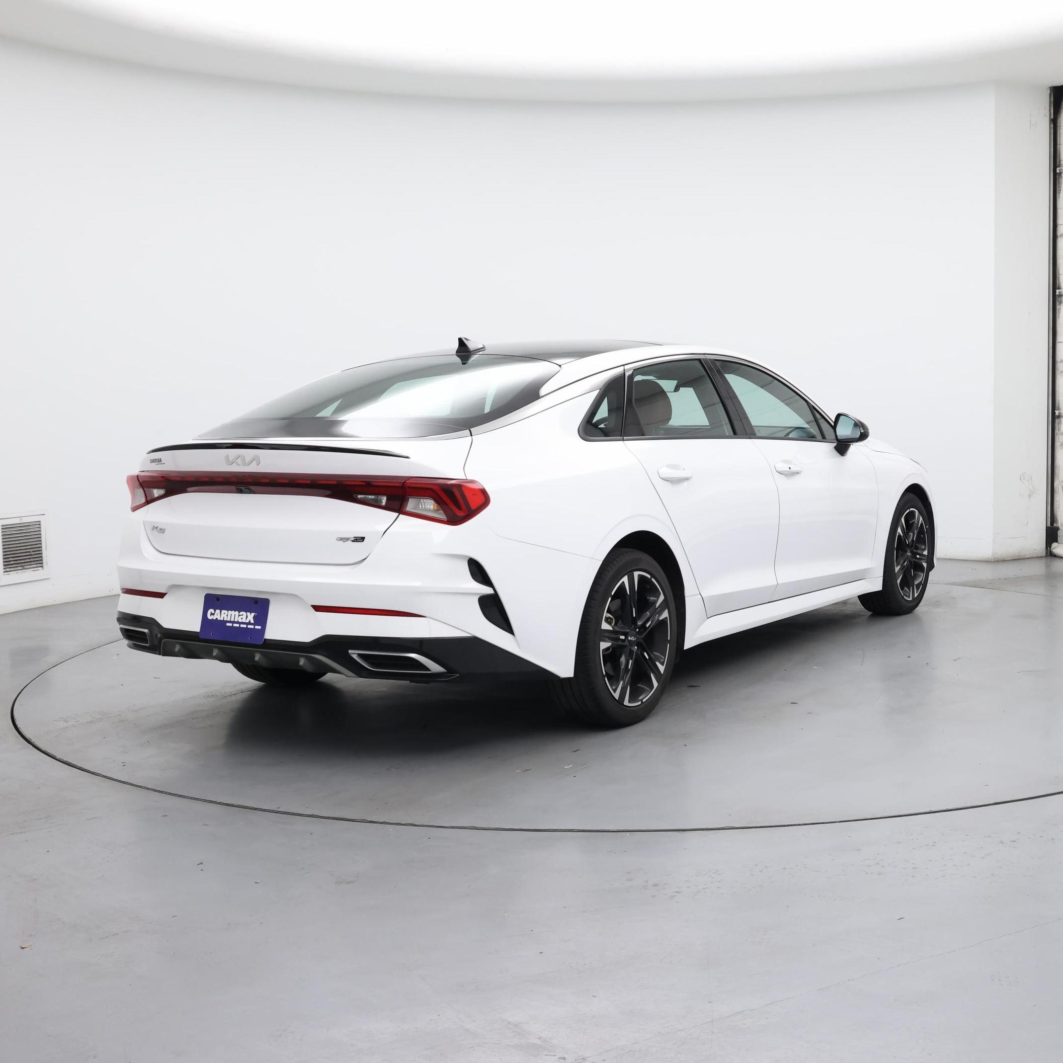 Thumbnail: 2022 Kia K5 - 8