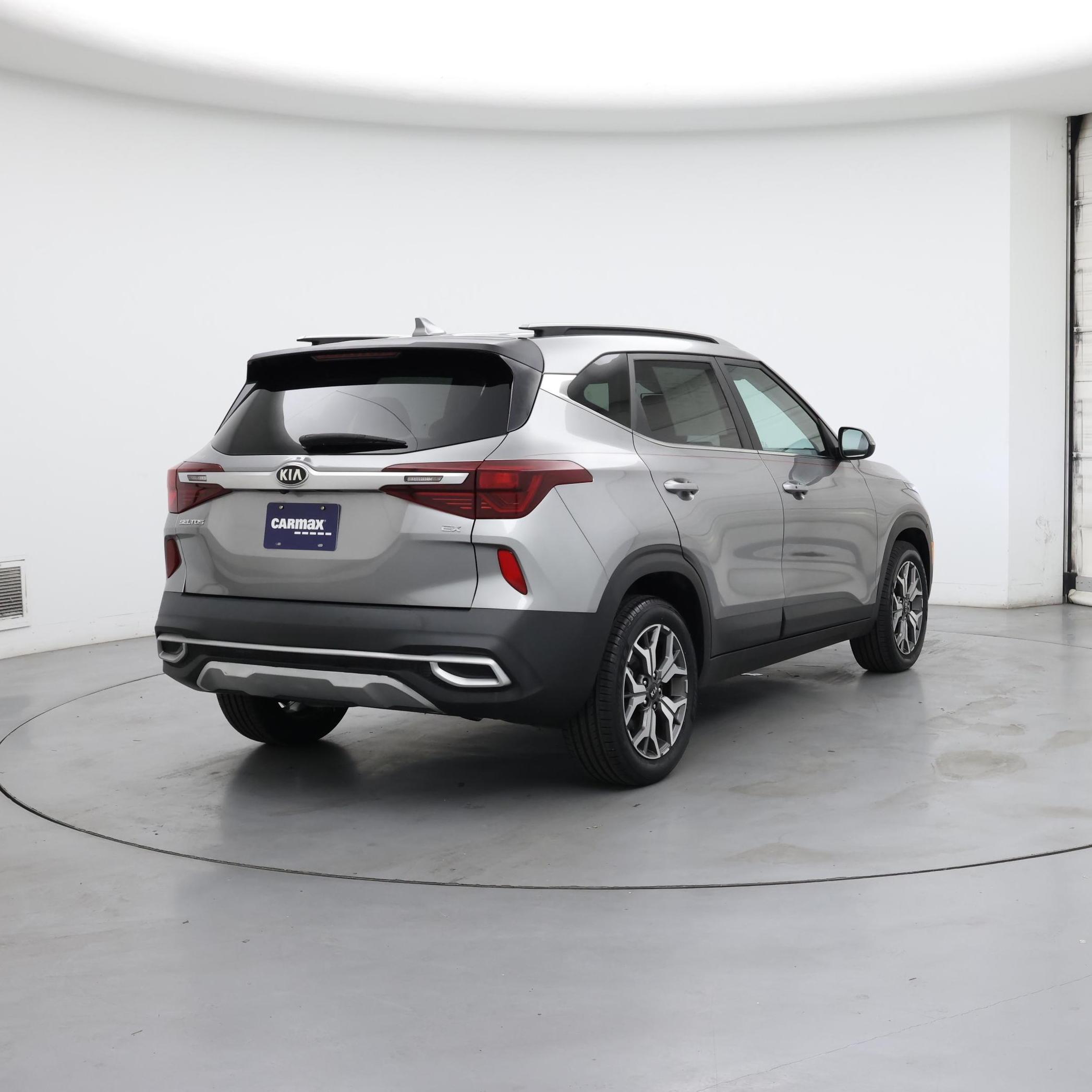 Thumbnail: 2021 Kia Seltos - 8