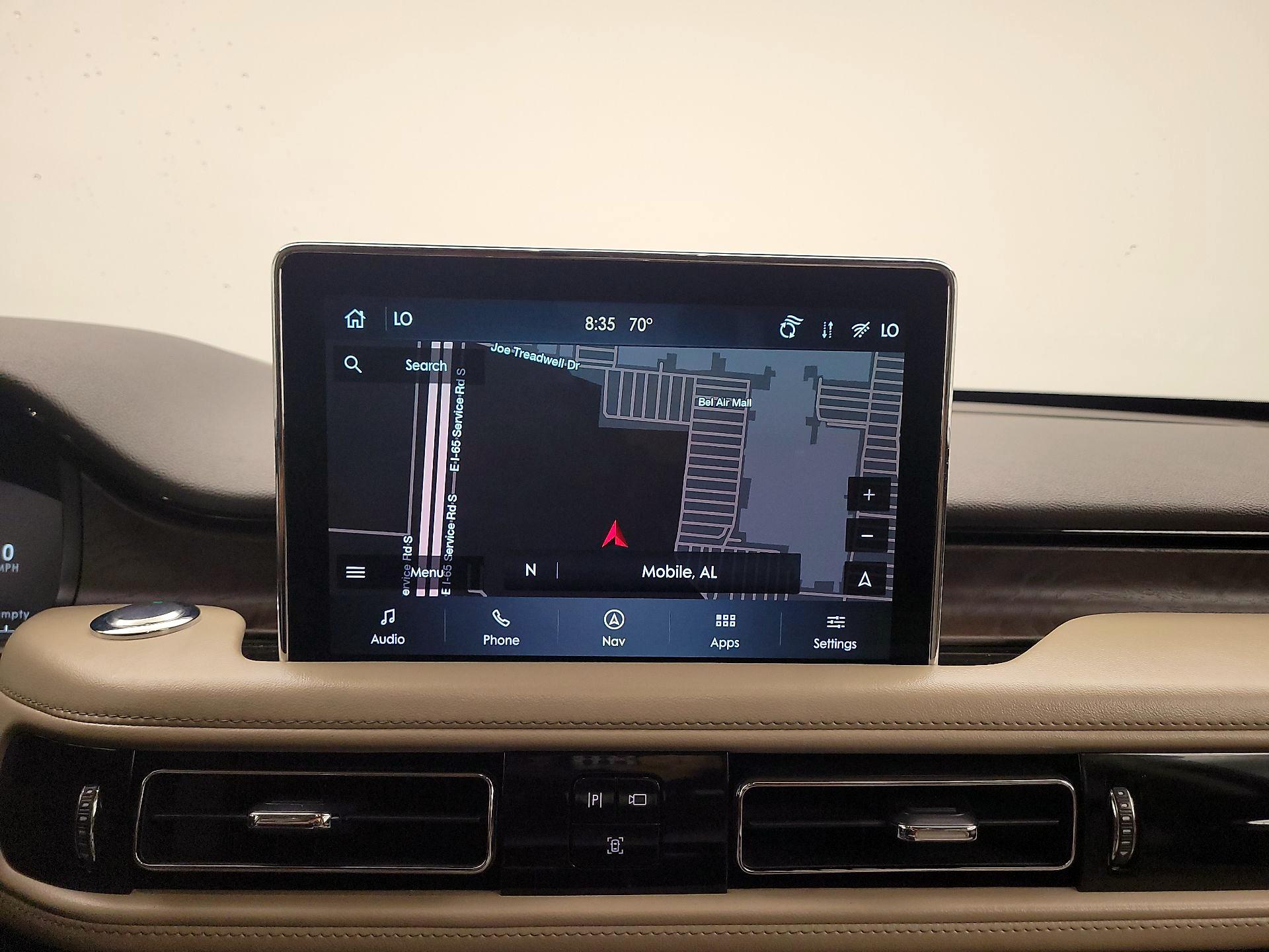 Thumbnail: 2021 Lincoln Aviator - 14