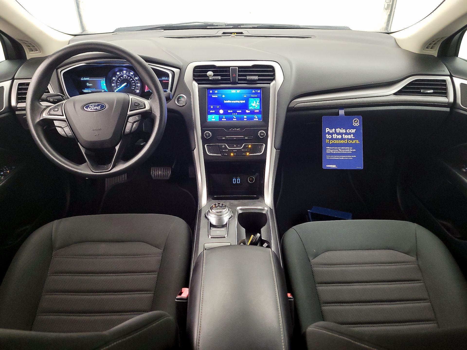 Thumbnail: 2020 Ford Fusion - 9