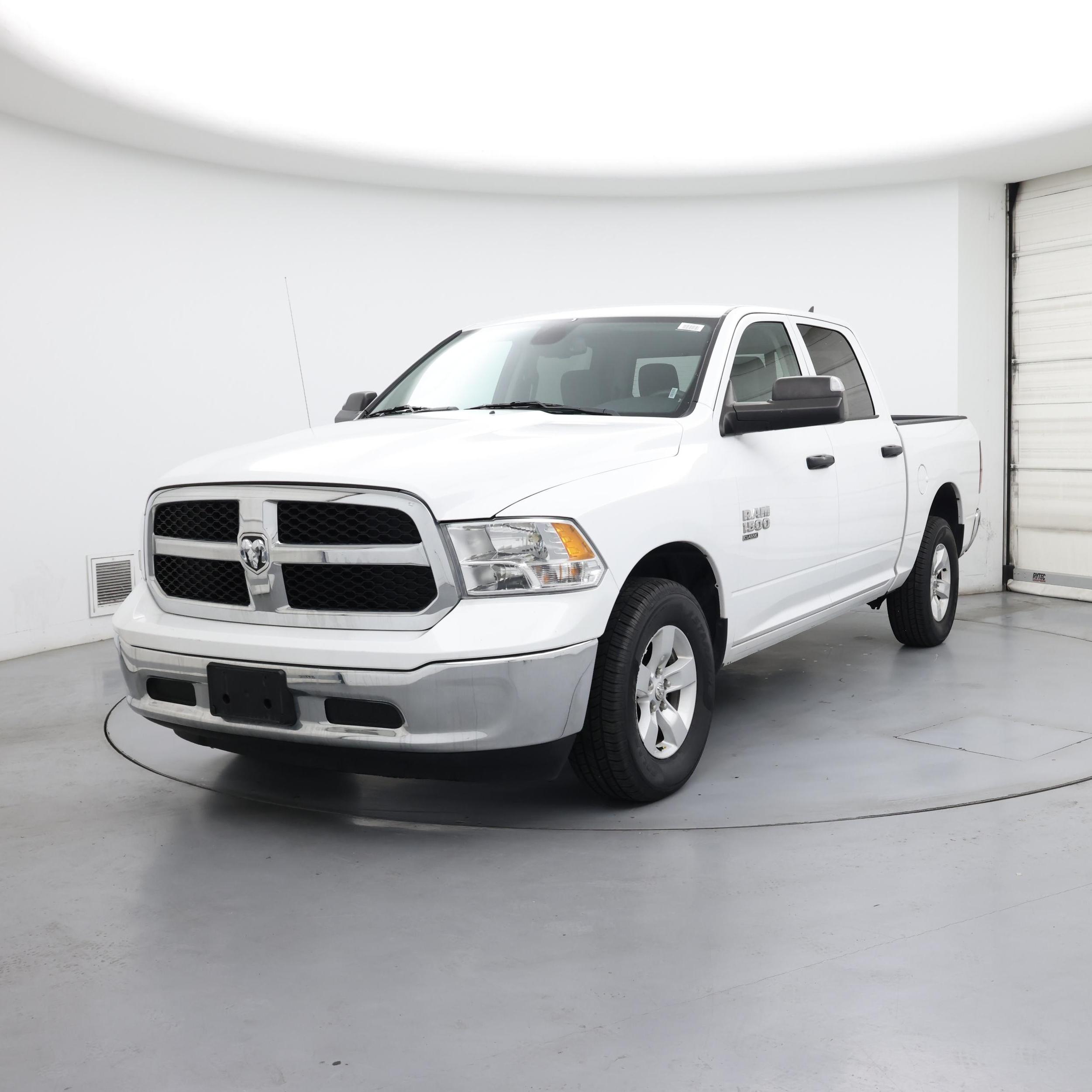 Thumbnail: 2023 RAM 1500 Classic - 4