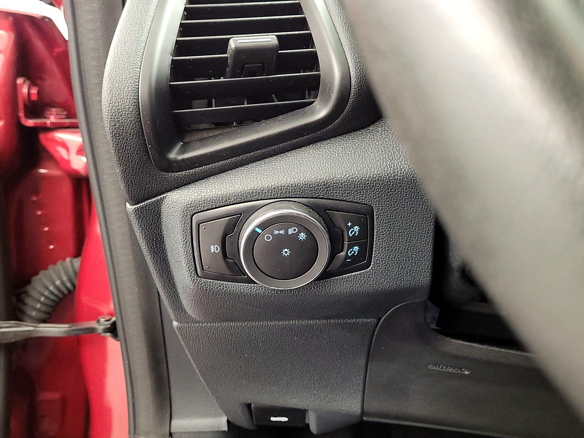 Thumbnail: 2021 Ford EcoSport - 13