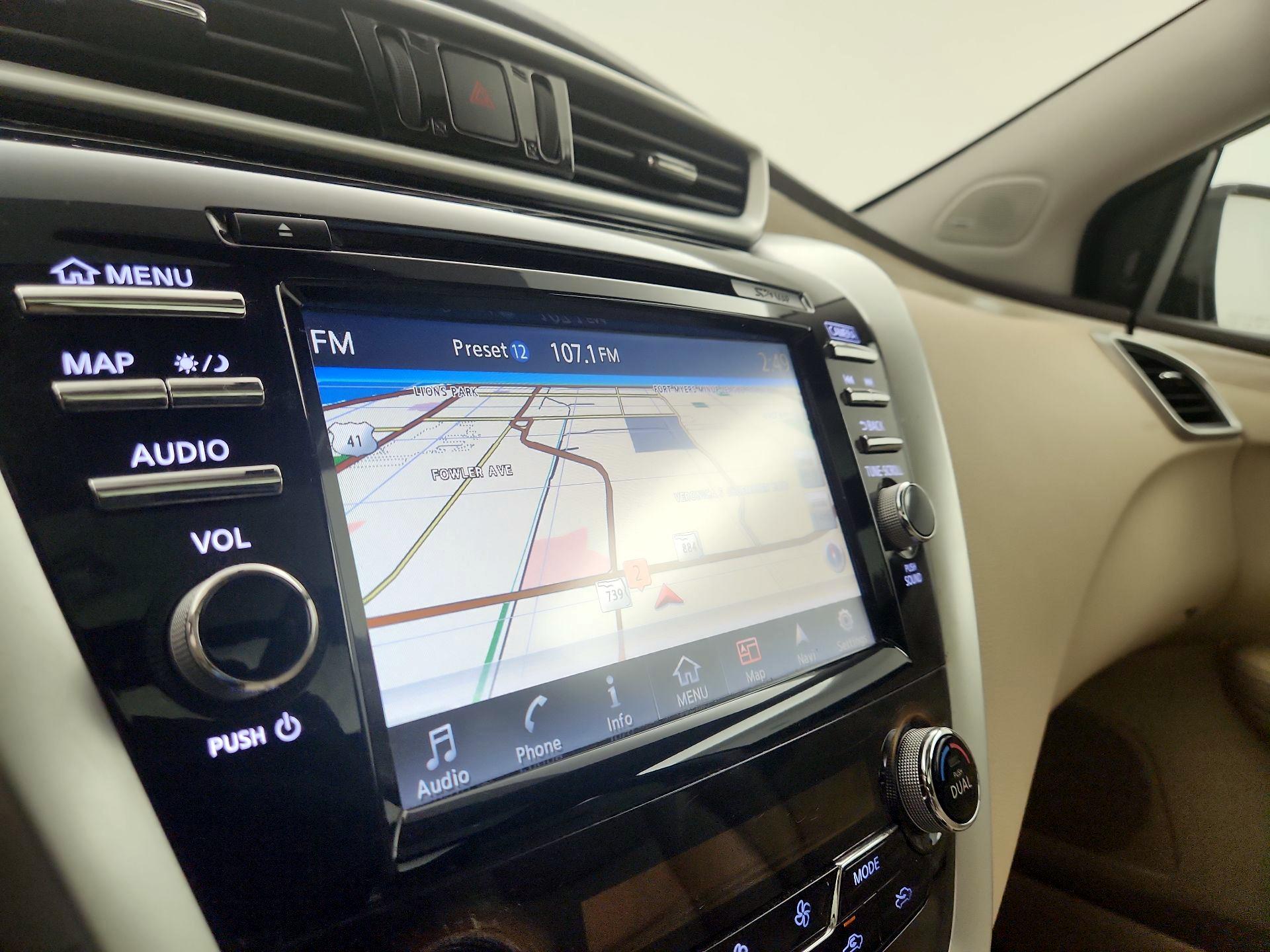 Thumbnail: 2015 Nissan Murano - 14
