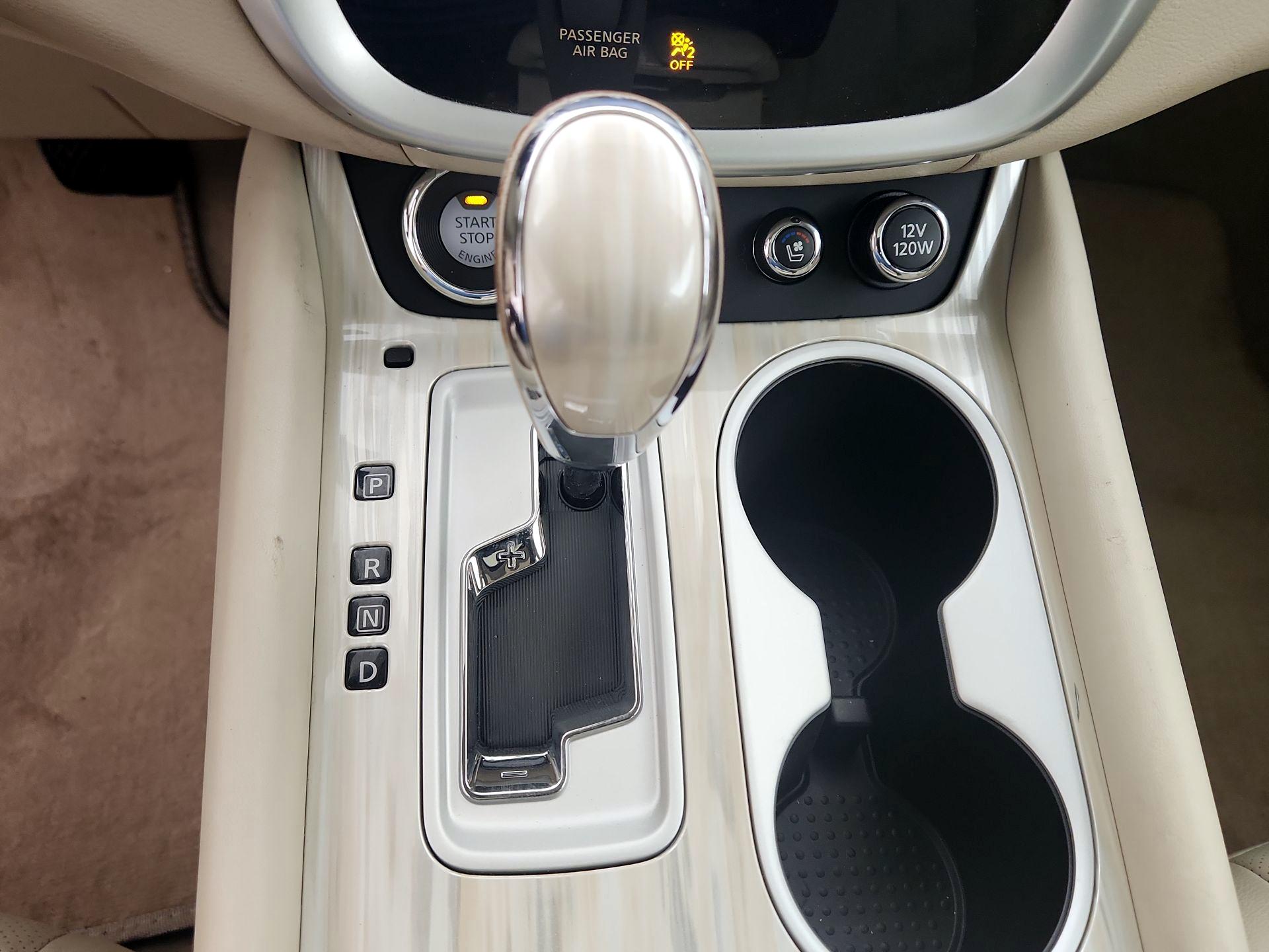 Thumbnail: 2015 Nissan Murano - 18