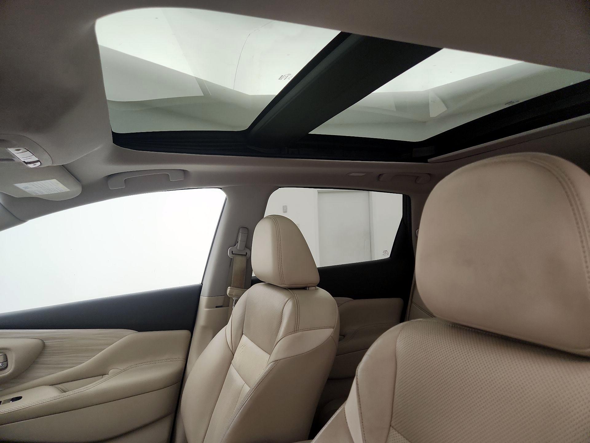 Thumbnail: 2015 Nissan Murano - 20