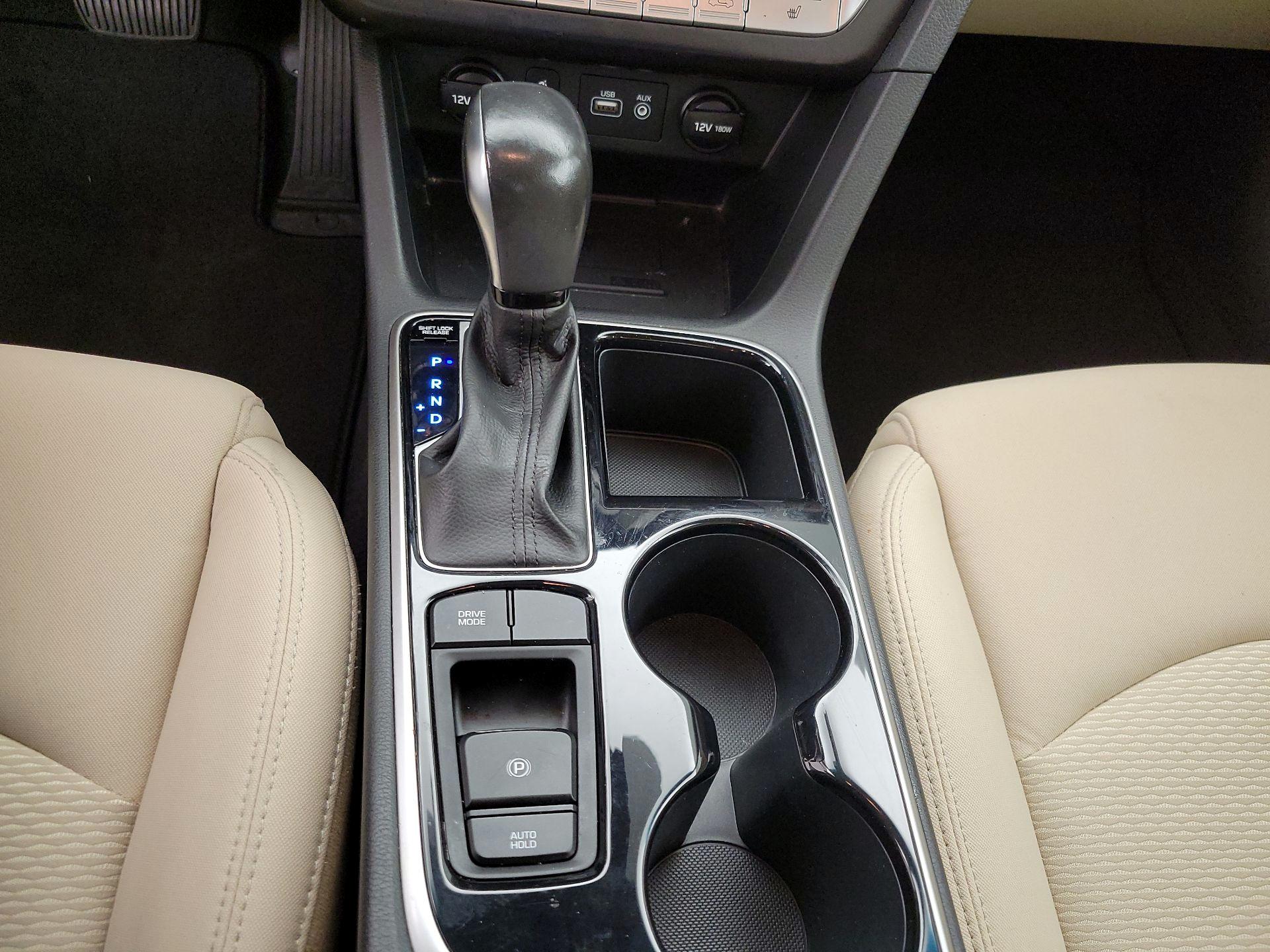Thumbnail: 2019 Hyundai Sonata - 17