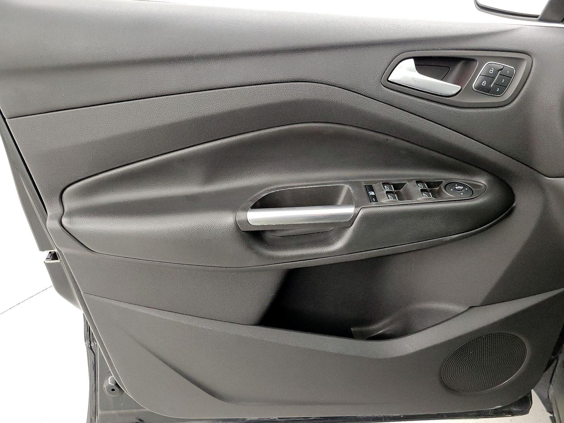 Thumbnail: 2014 Ford Escape - 12