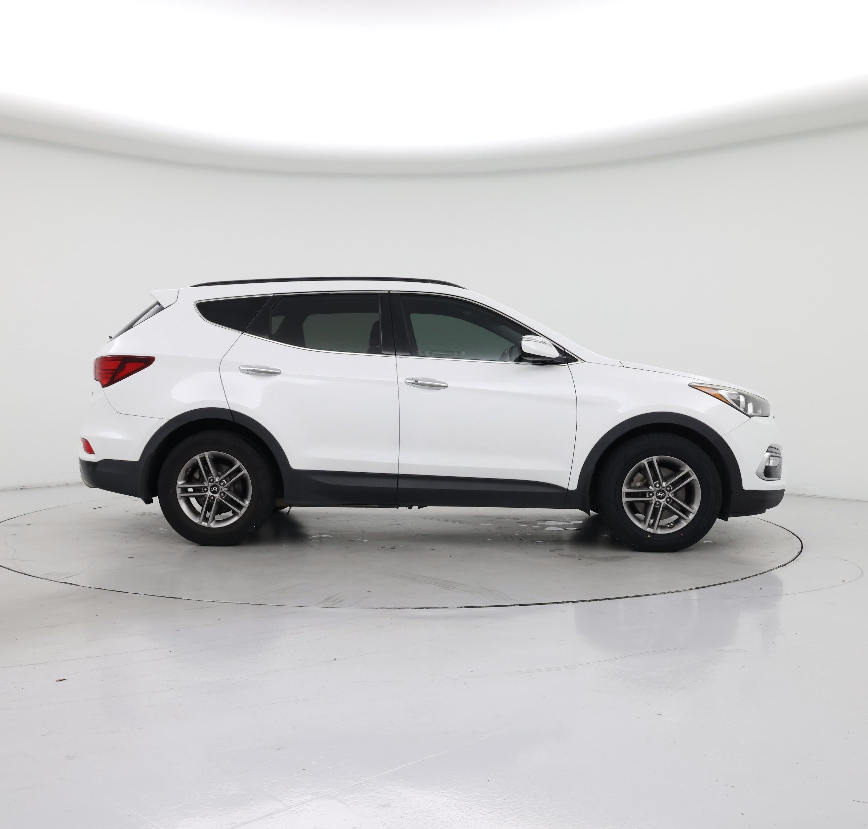 Thumbnail: 2018 Hyundai Santa Fe - 7