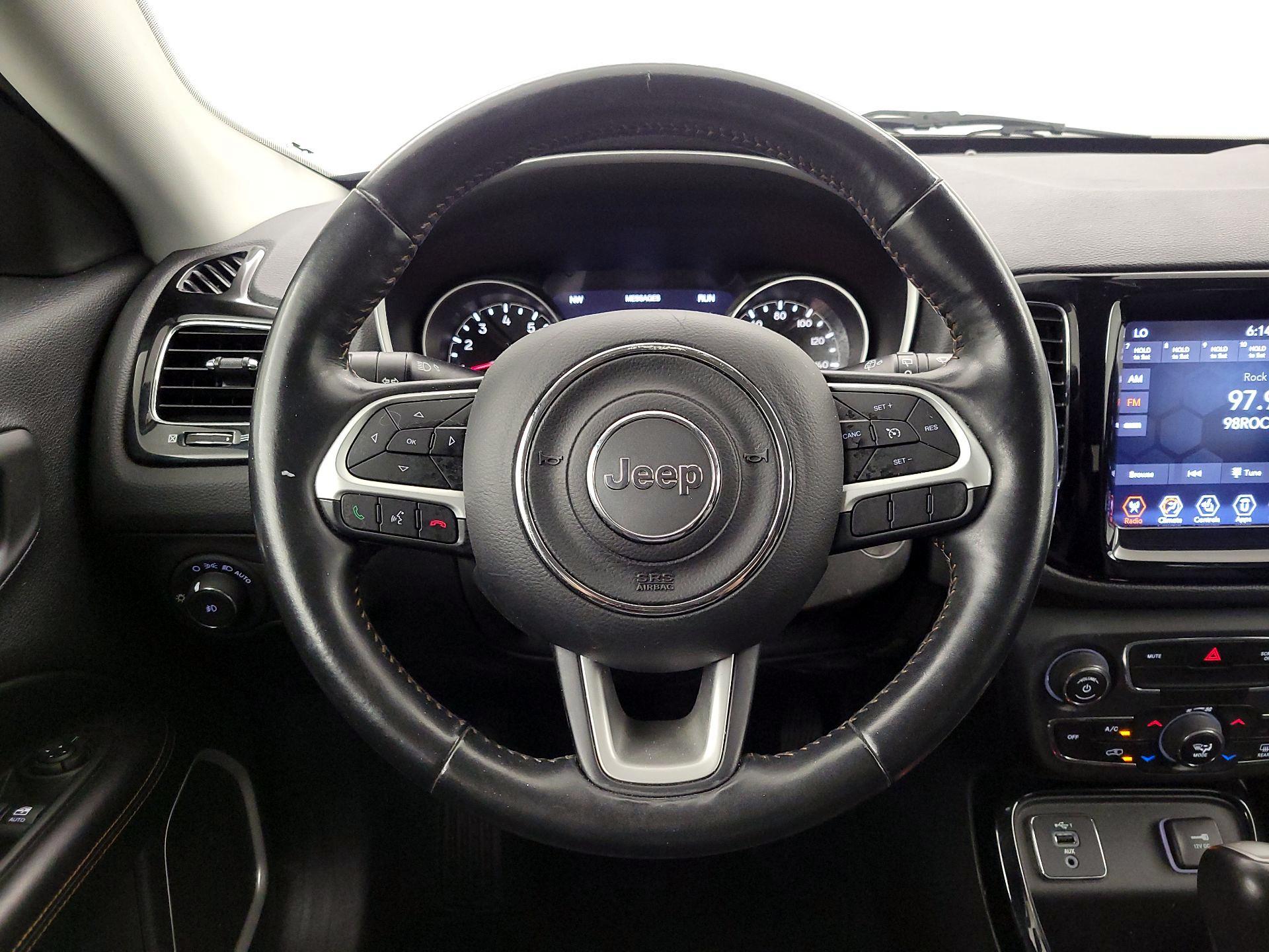 Thumbnail: 2019 Jeep Compass - 10