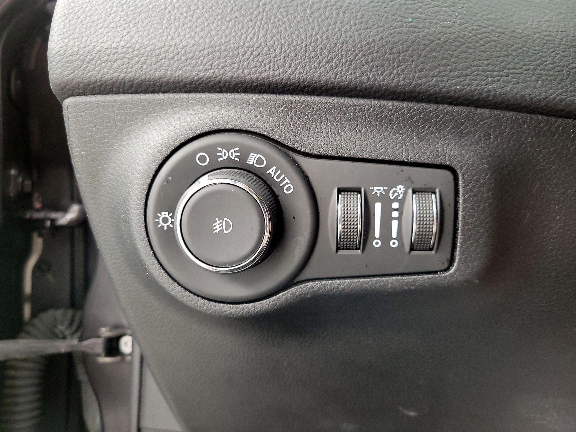 Thumbnail: 2019 Jeep Compass - 13