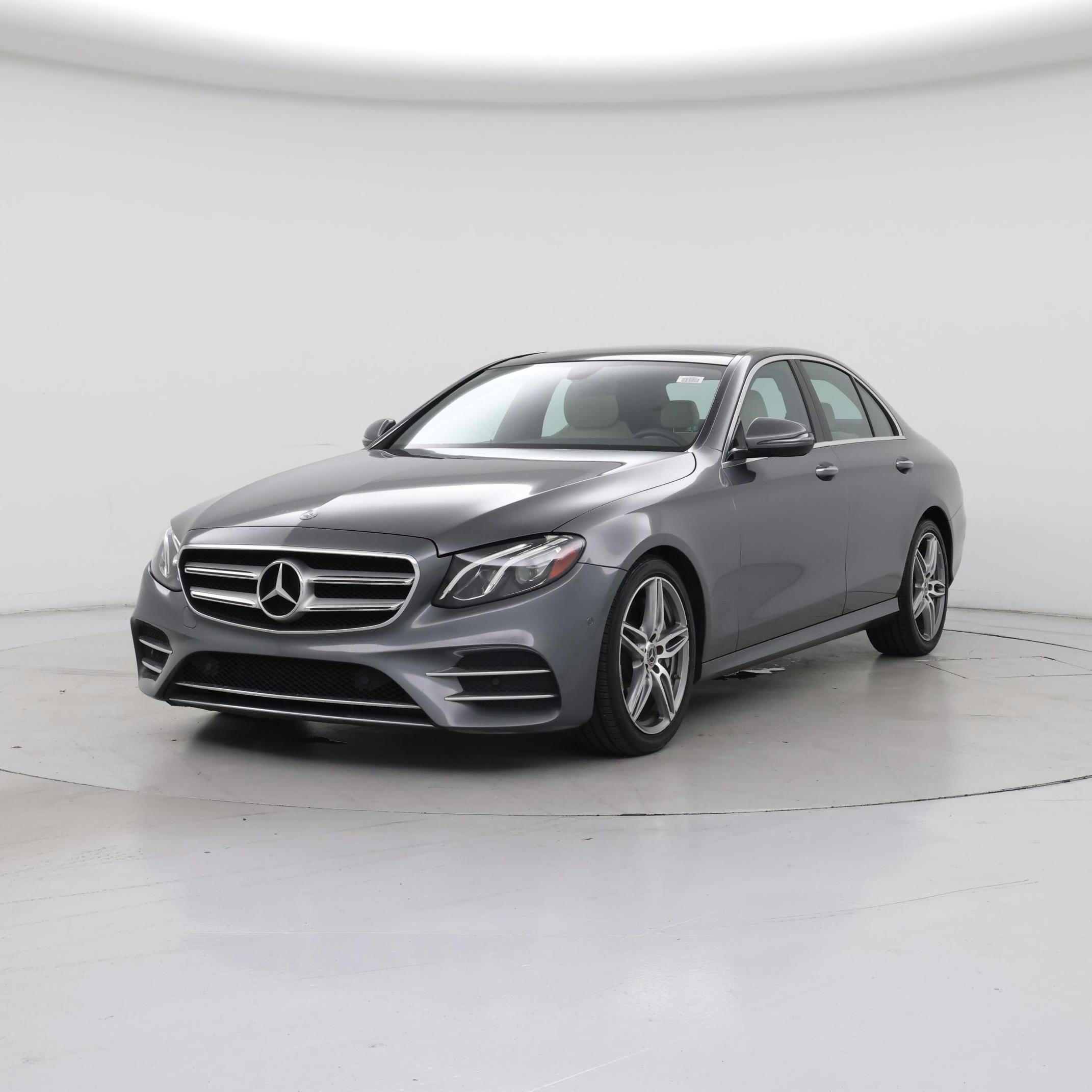 Thumbnail: 2018 Mercedes-Benz E-Class - 4