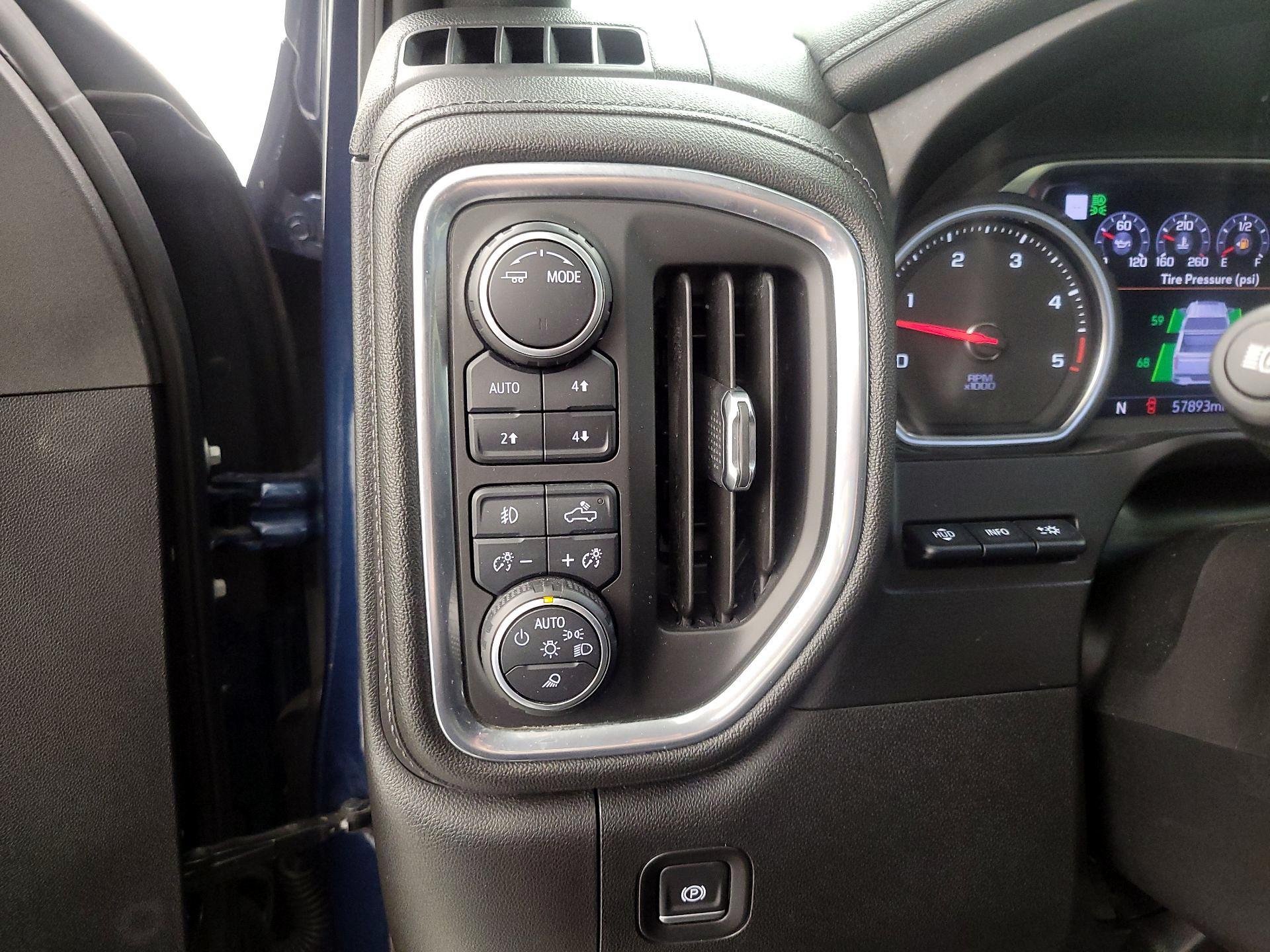 Thumbnail: 2020 Chevrolet Silverado 2500 - 13