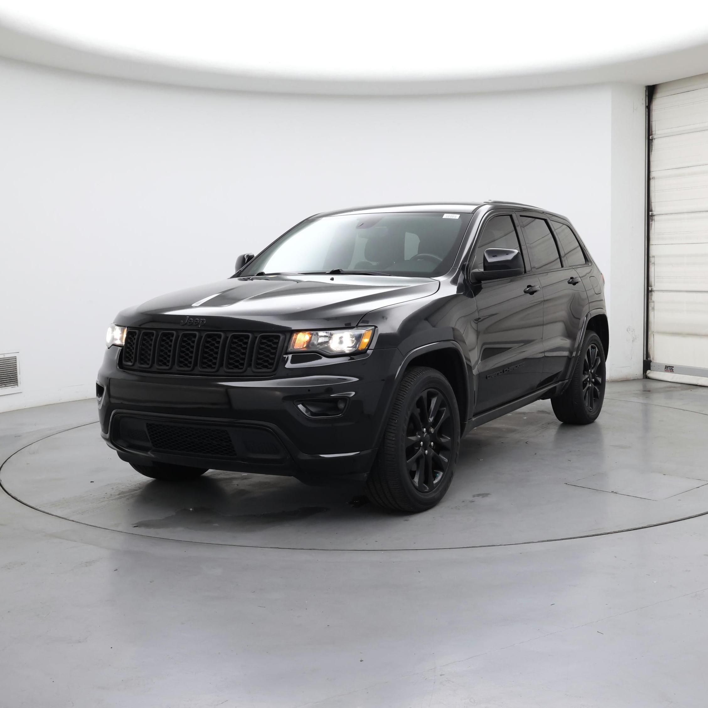 Thumbnail: 2020 Jeep Grand Cherokee - 4