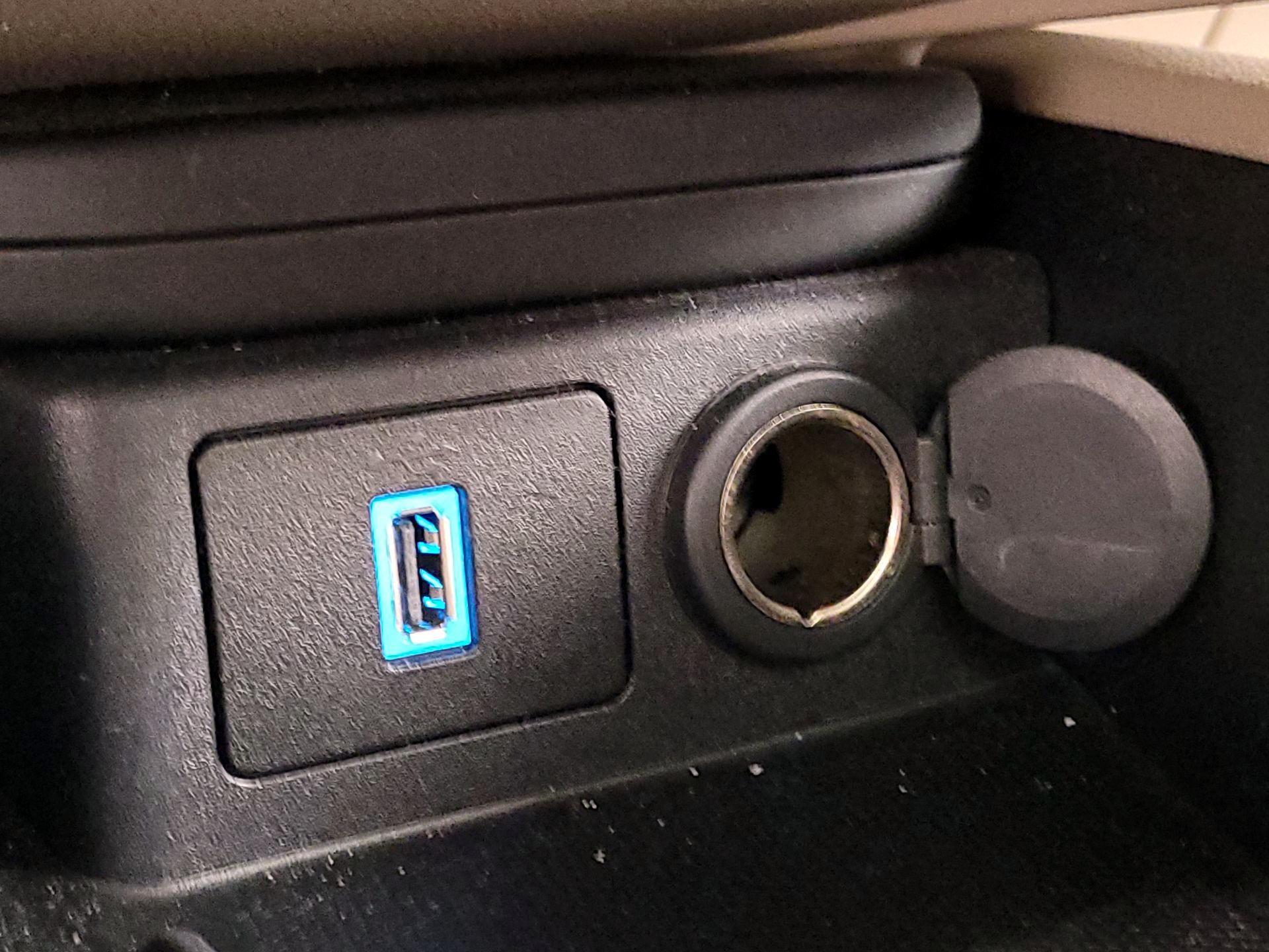 Thumbnail: 2020 Ford Escape - 18