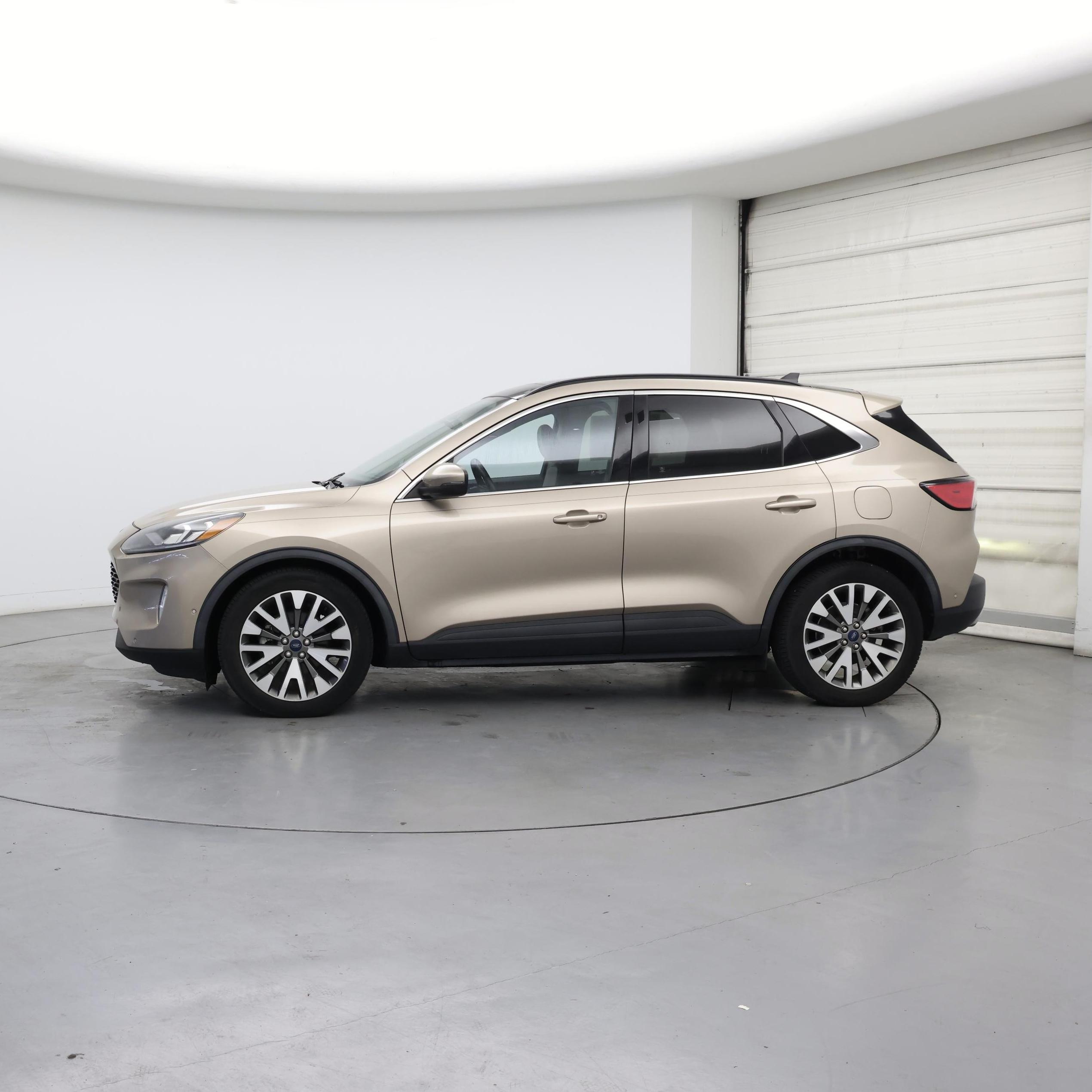 Thumbnail: 2020 Ford Escape - 3