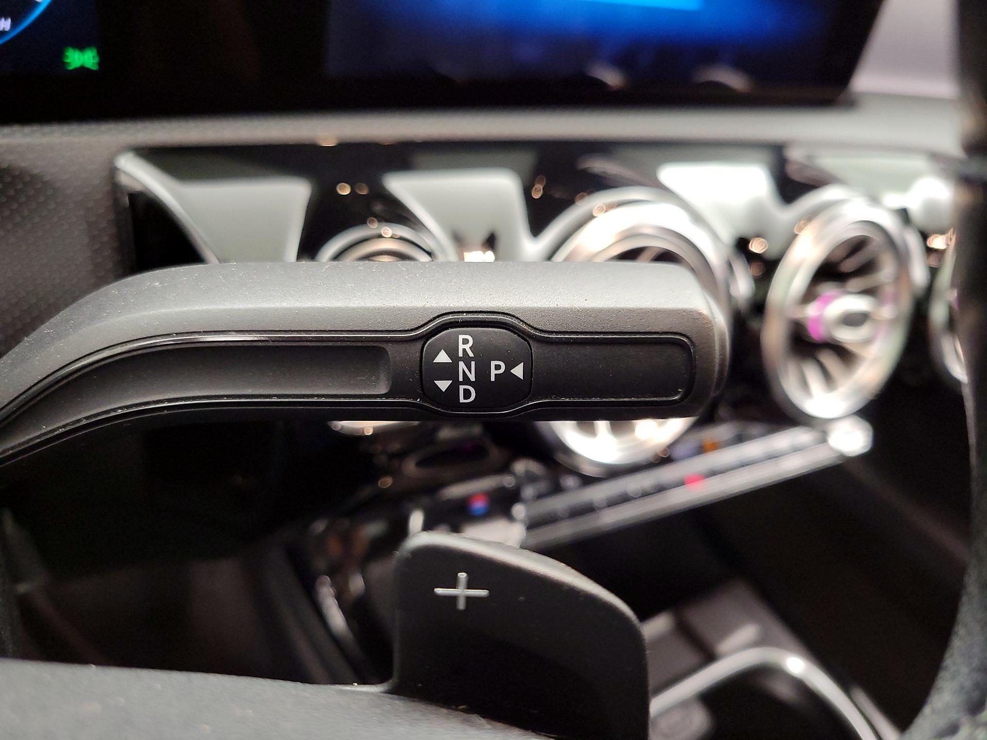 Thumbnail: 2020 Mercedes-Benz A-Class - 17