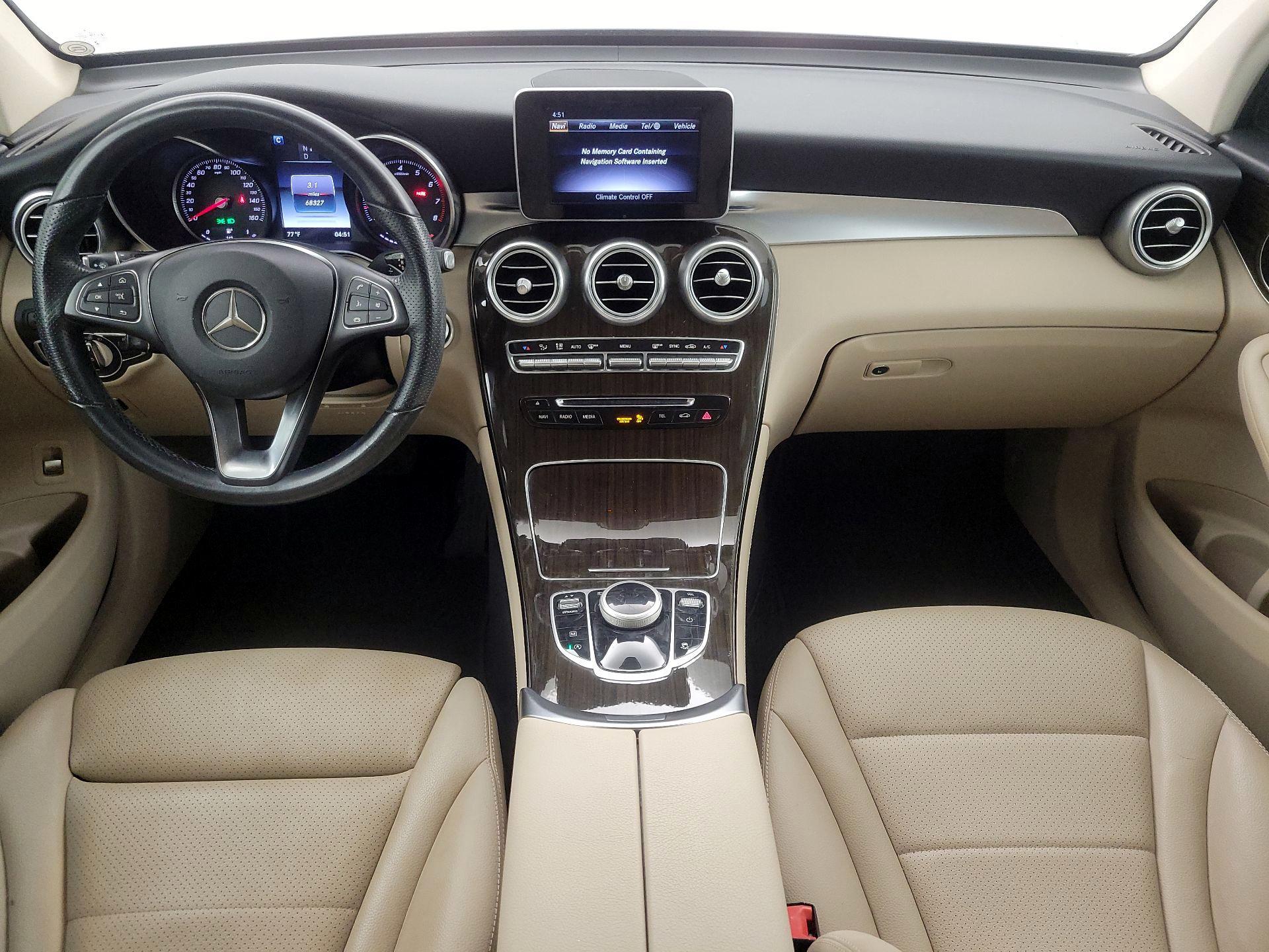Thumbnail: 2019 Mercedes-Benz GLC - 9