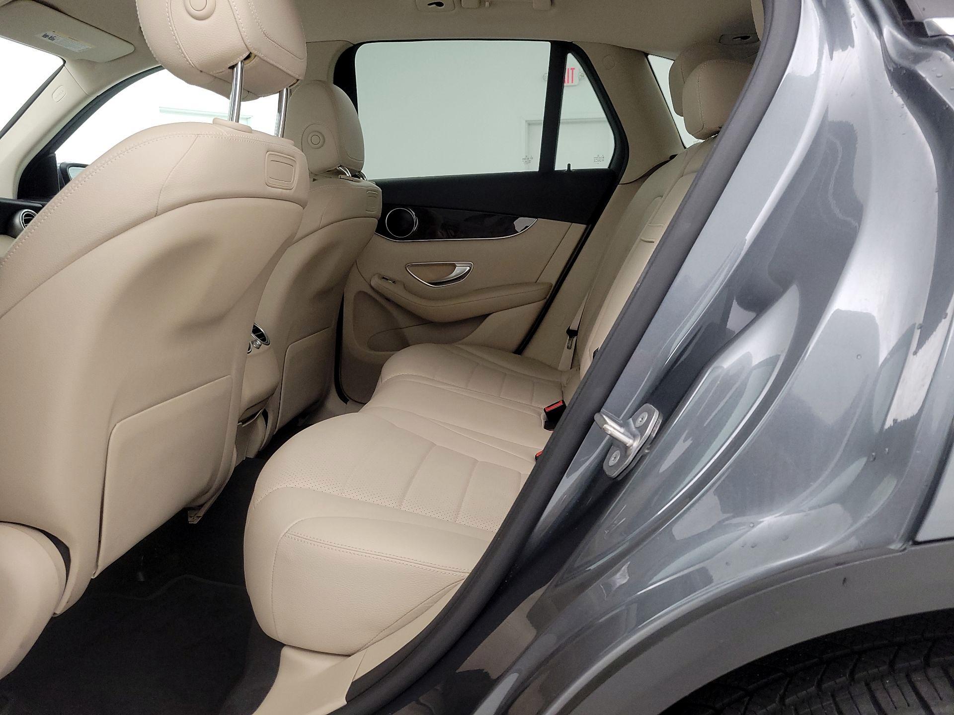 Thumbnail: 2019 Mercedes-Benz GLC - 19