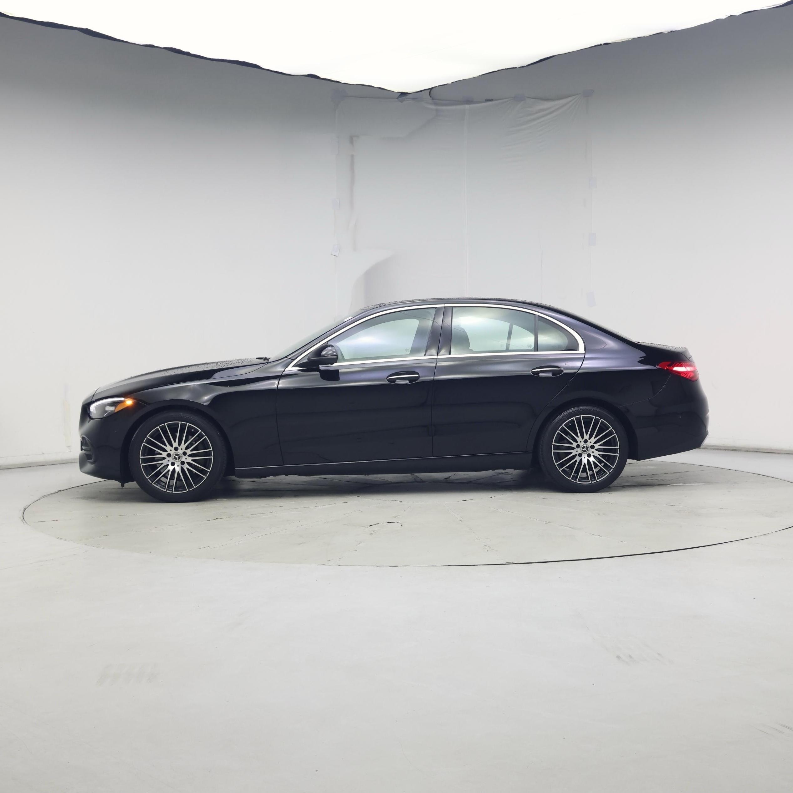 Thumbnail: 2024 Mercedes-Benz C-Class - 3