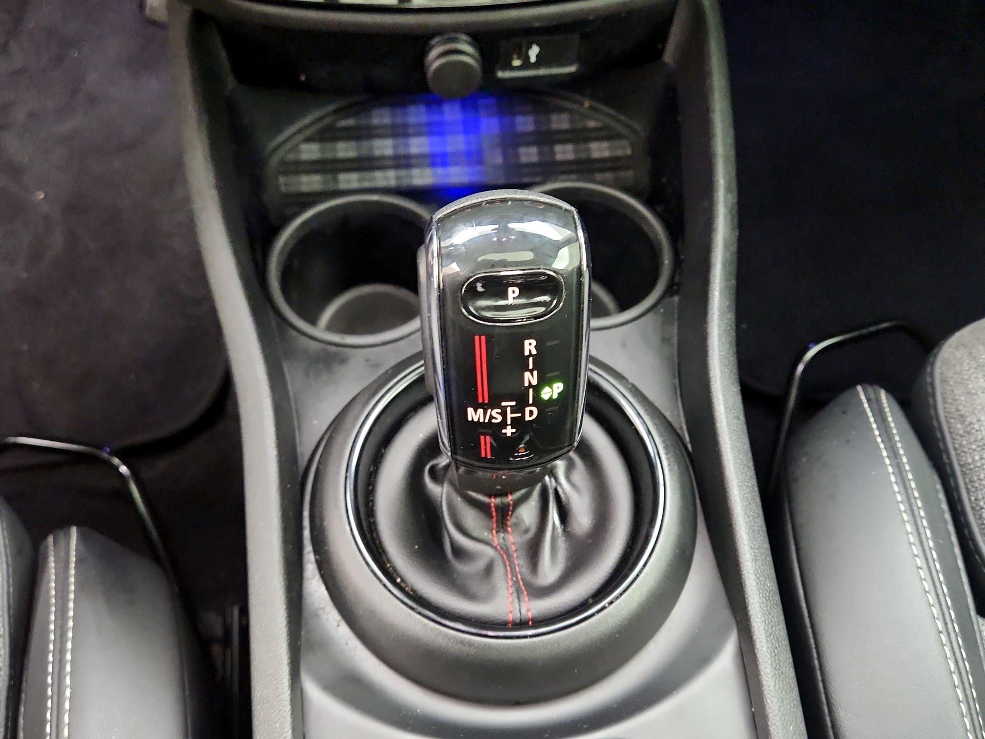 Thumbnail: 2020 MINI Cooper Clubman - 18