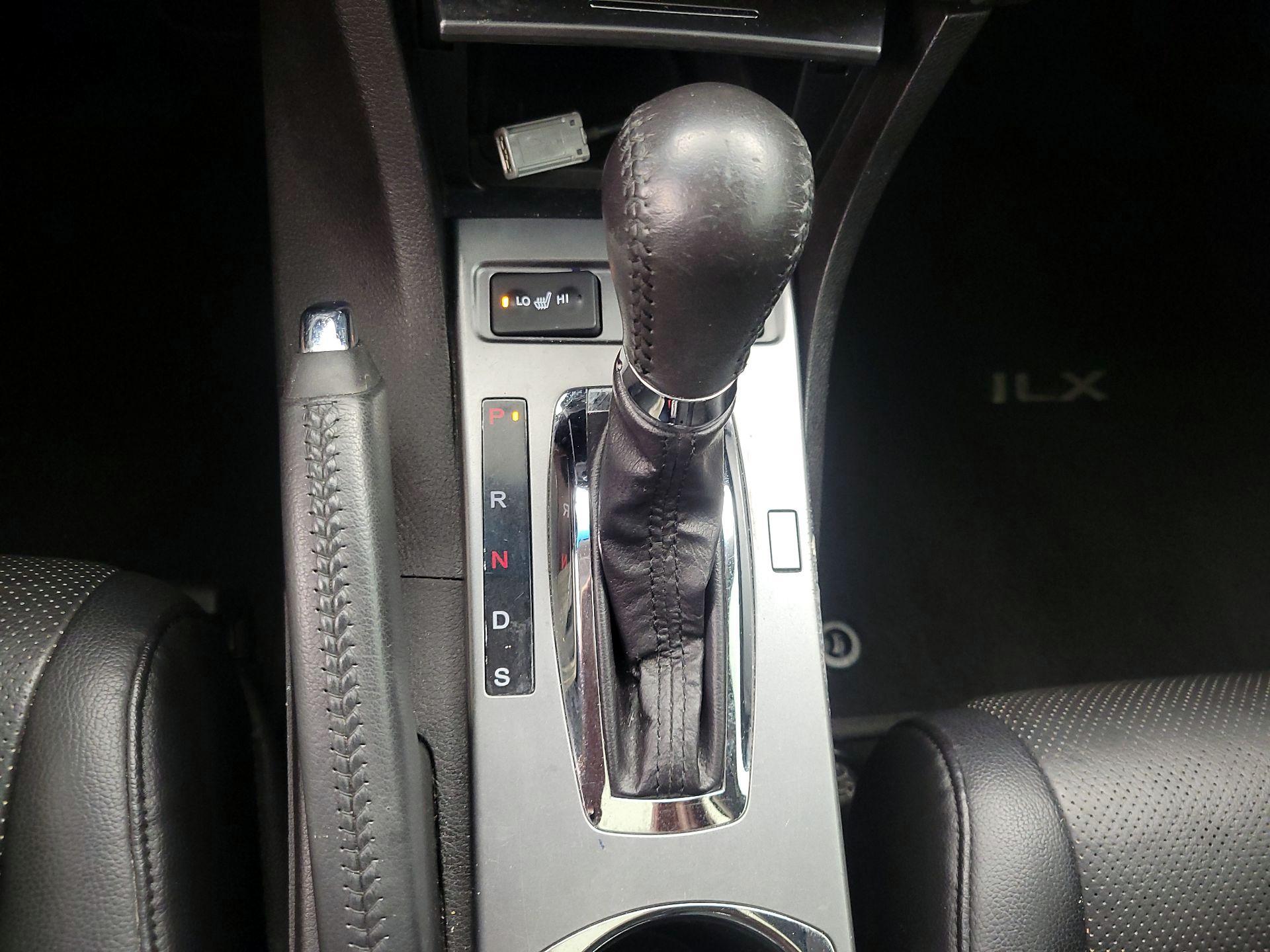 Thumbnail: 2014 Acura ILX - 16