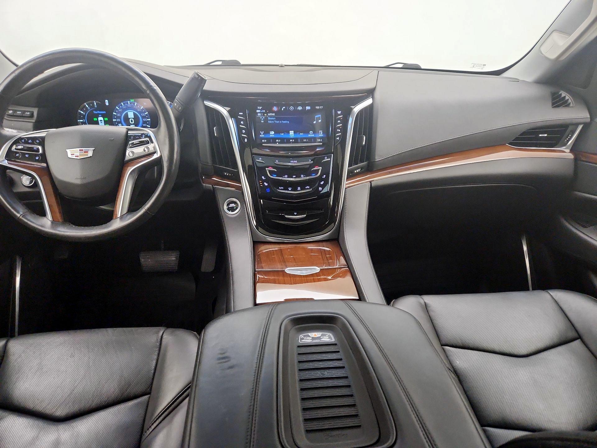 Thumbnail: 2018 Cadillac Escalade - 9