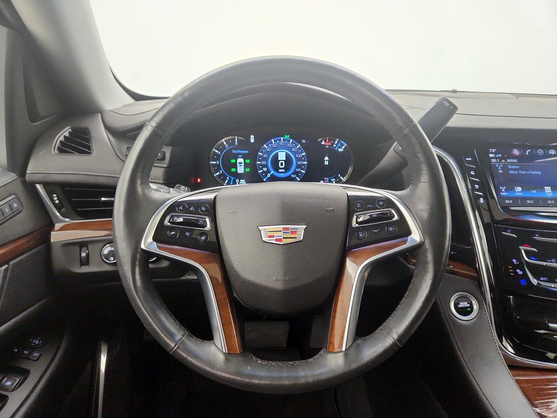 Thumbnail: 2018 Cadillac Escalade - 10