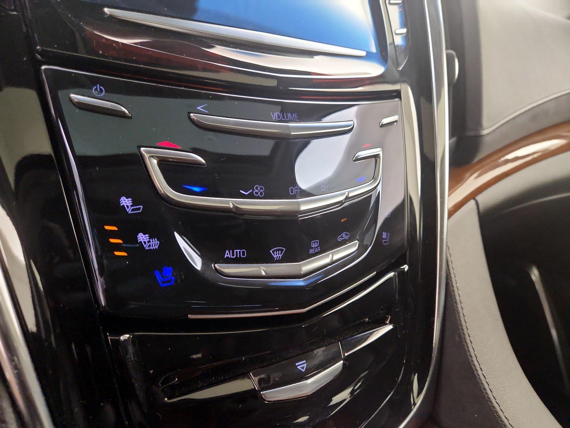 Thumbnail: 2018 Cadillac Escalade - 16