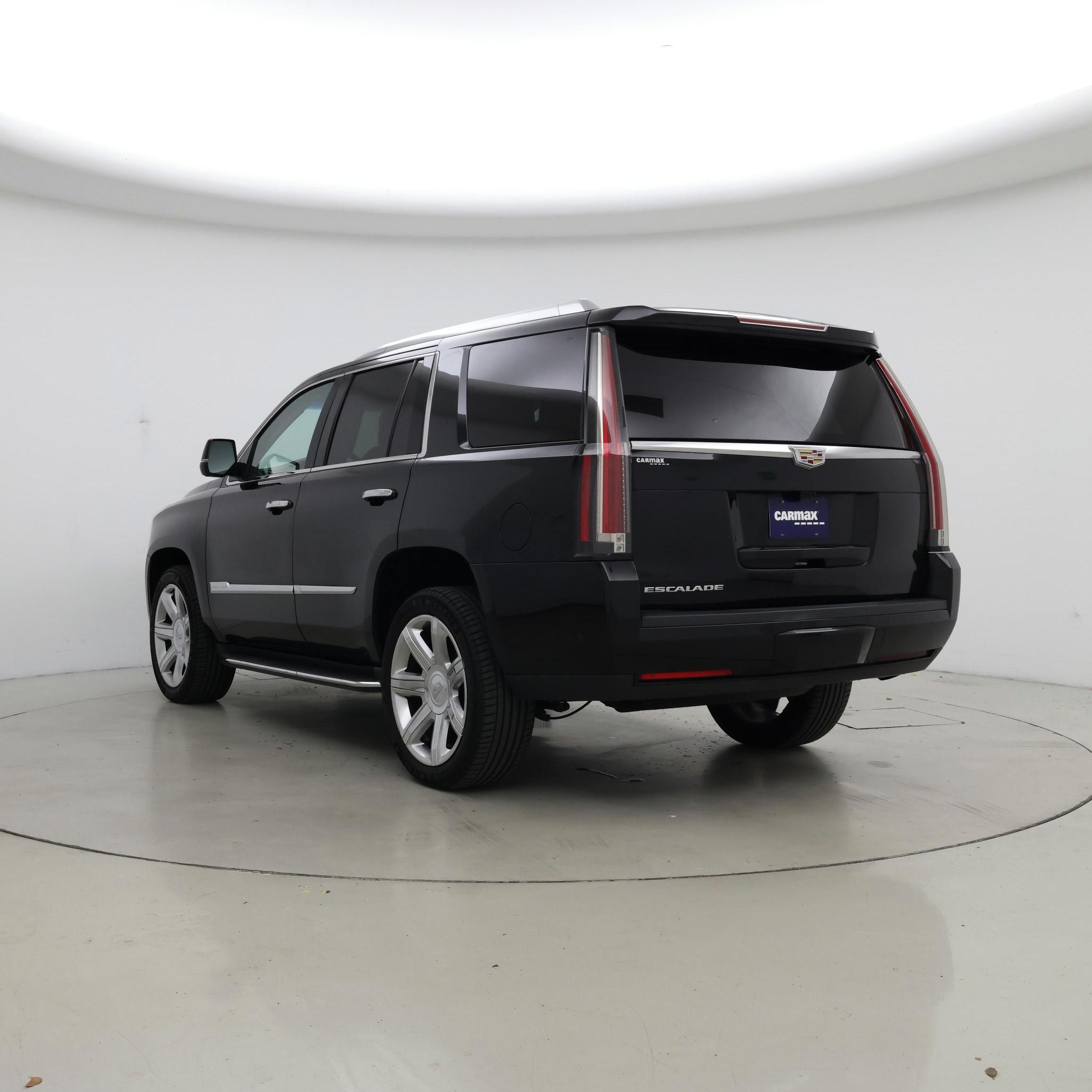 Thumbnail: 2018 Cadillac Escalade - 2