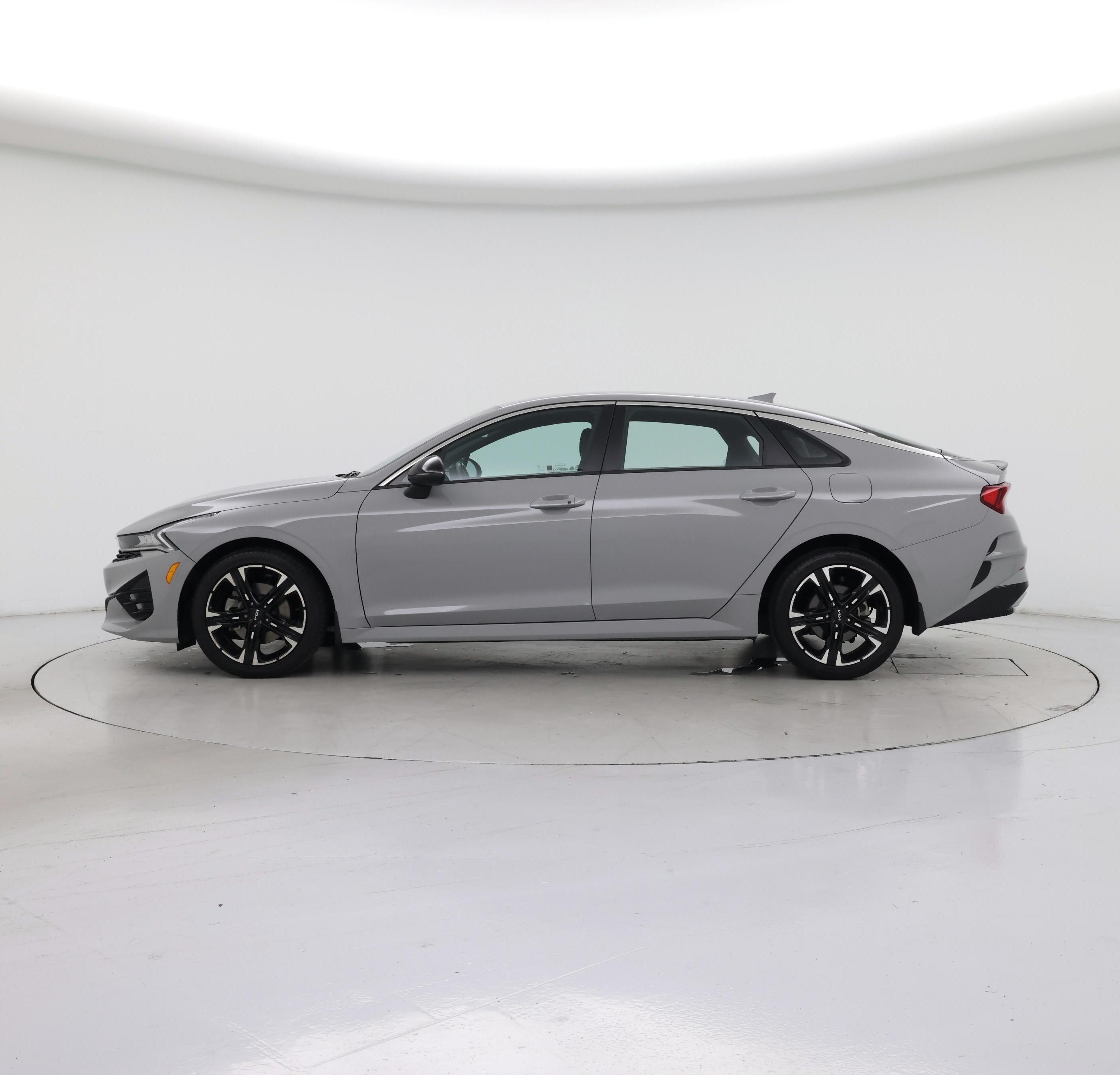 Thumbnail: 2022 Kia K5 - 3