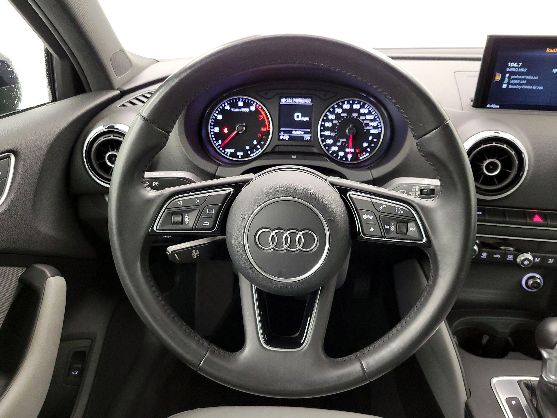 Thumbnail: 2017 Audi A3 - 10