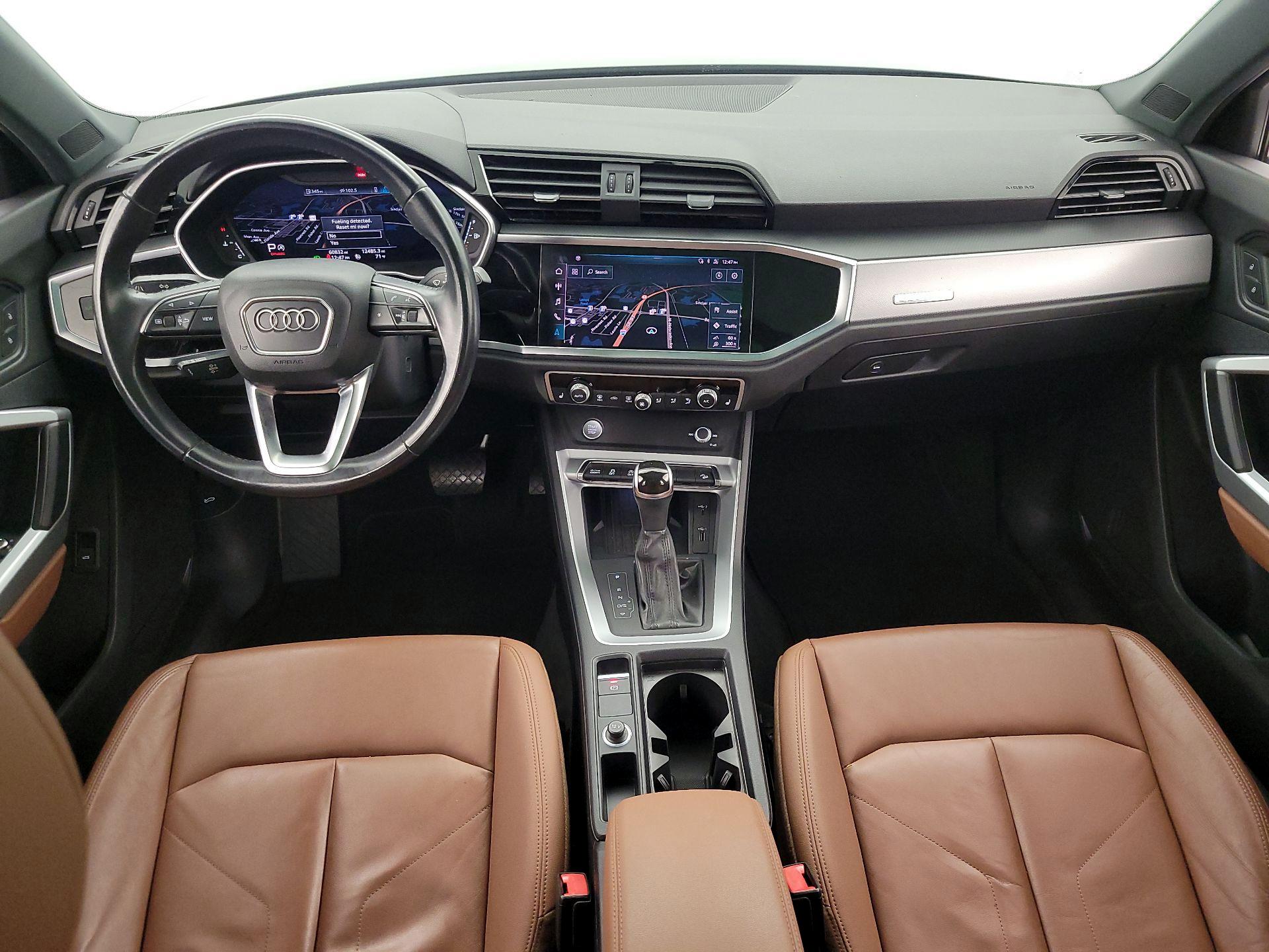 Thumbnail: 2020 Audi Q3 - 9