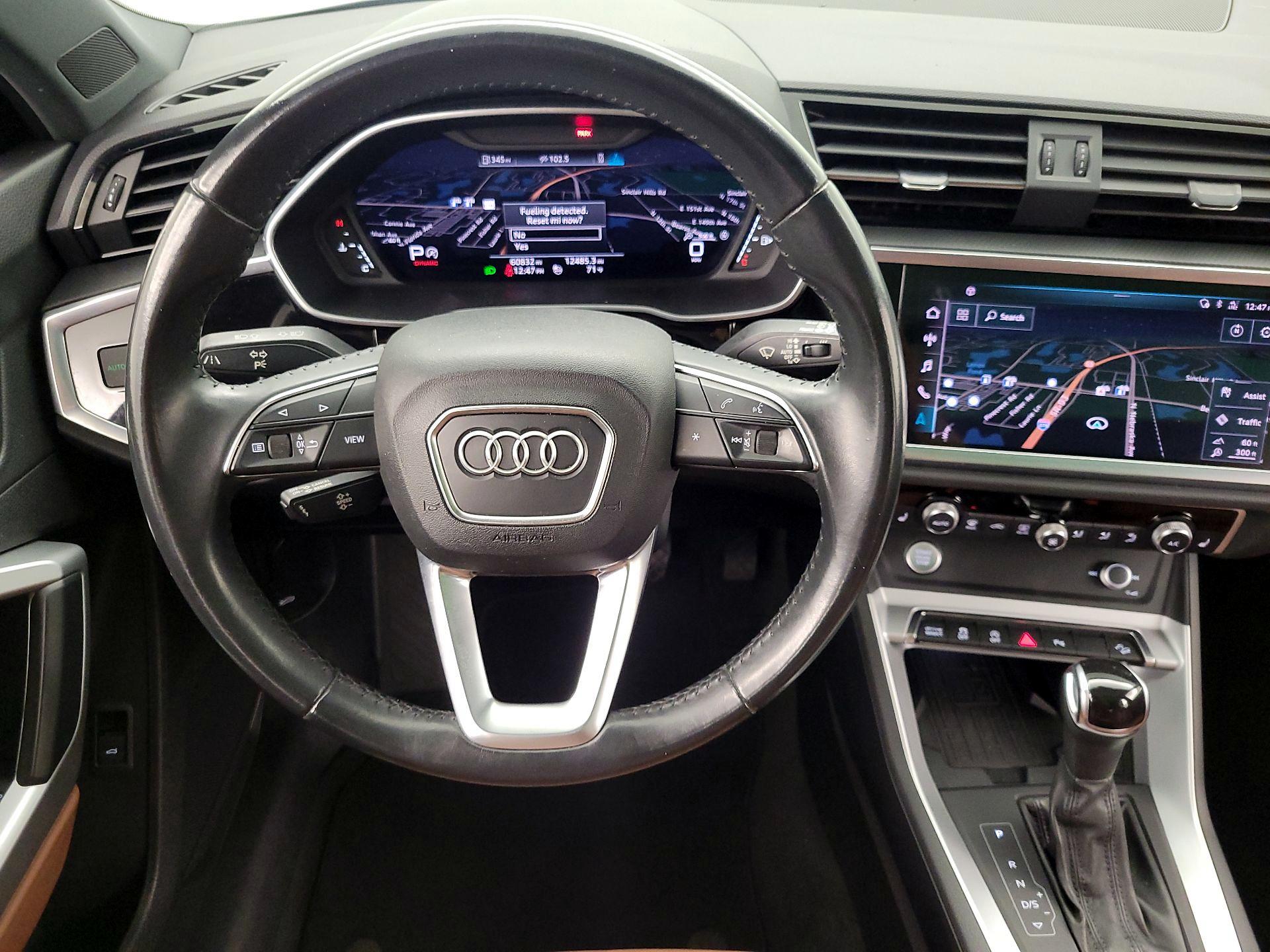 Thumbnail: 2020 Audi Q3 - 10