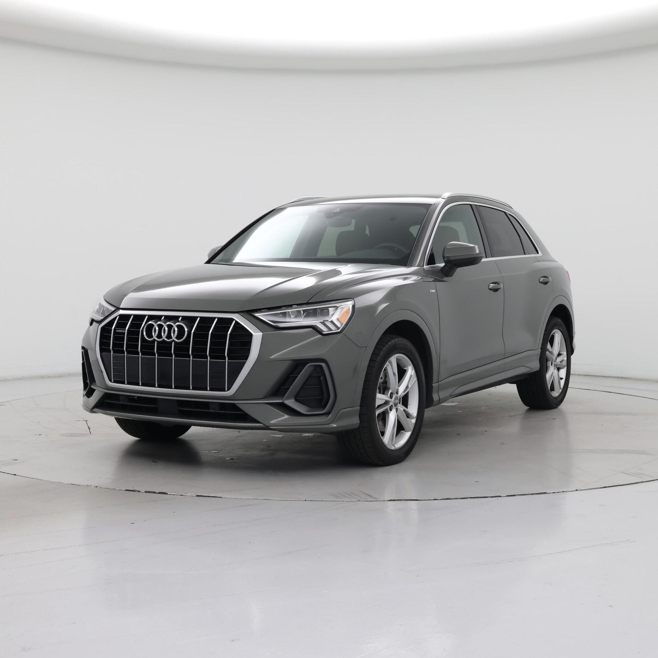 Thumbnail: 2020 Audi Q3 - 4