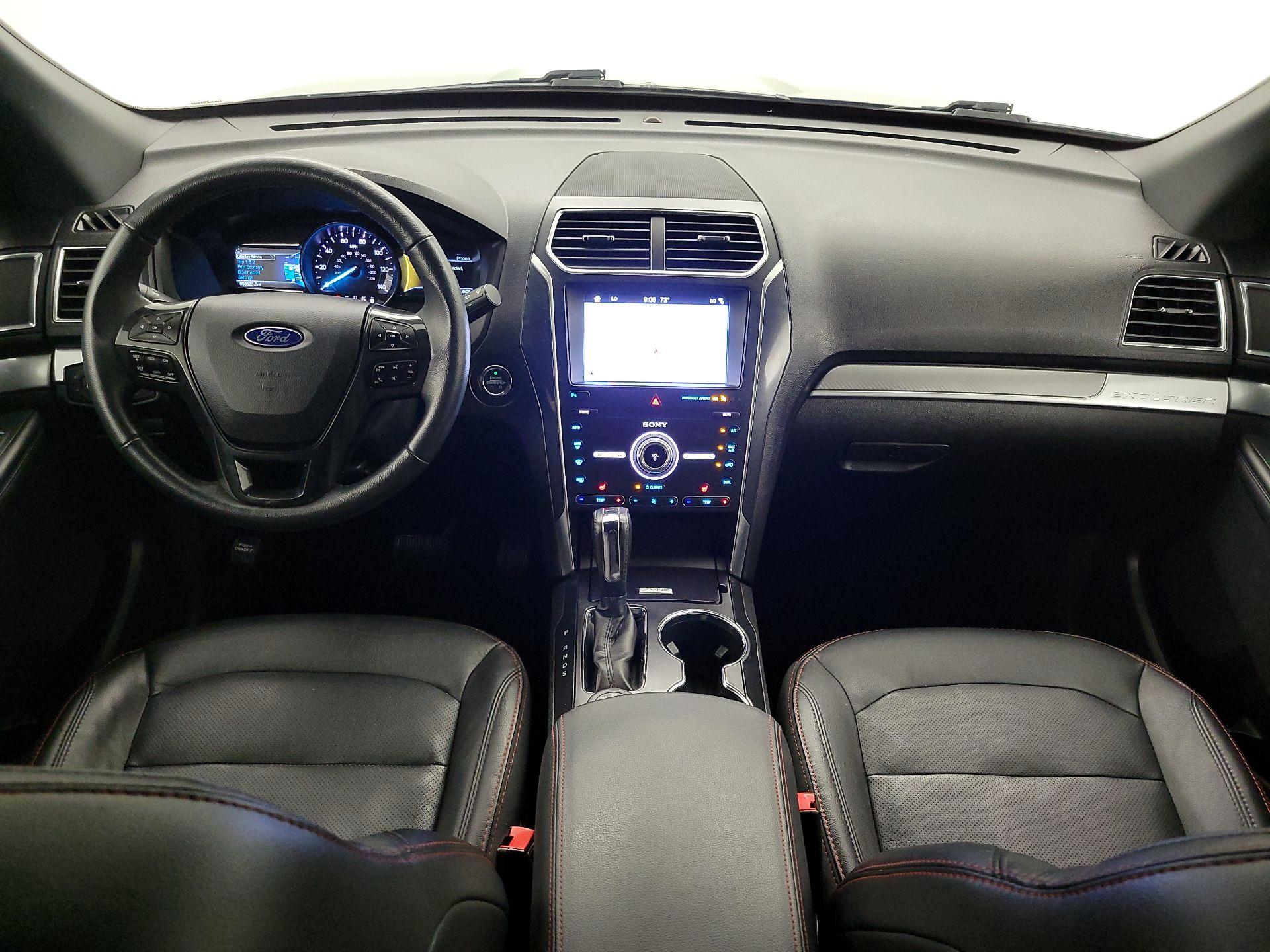 Thumbnail: 2019 Ford Explorer - 9
