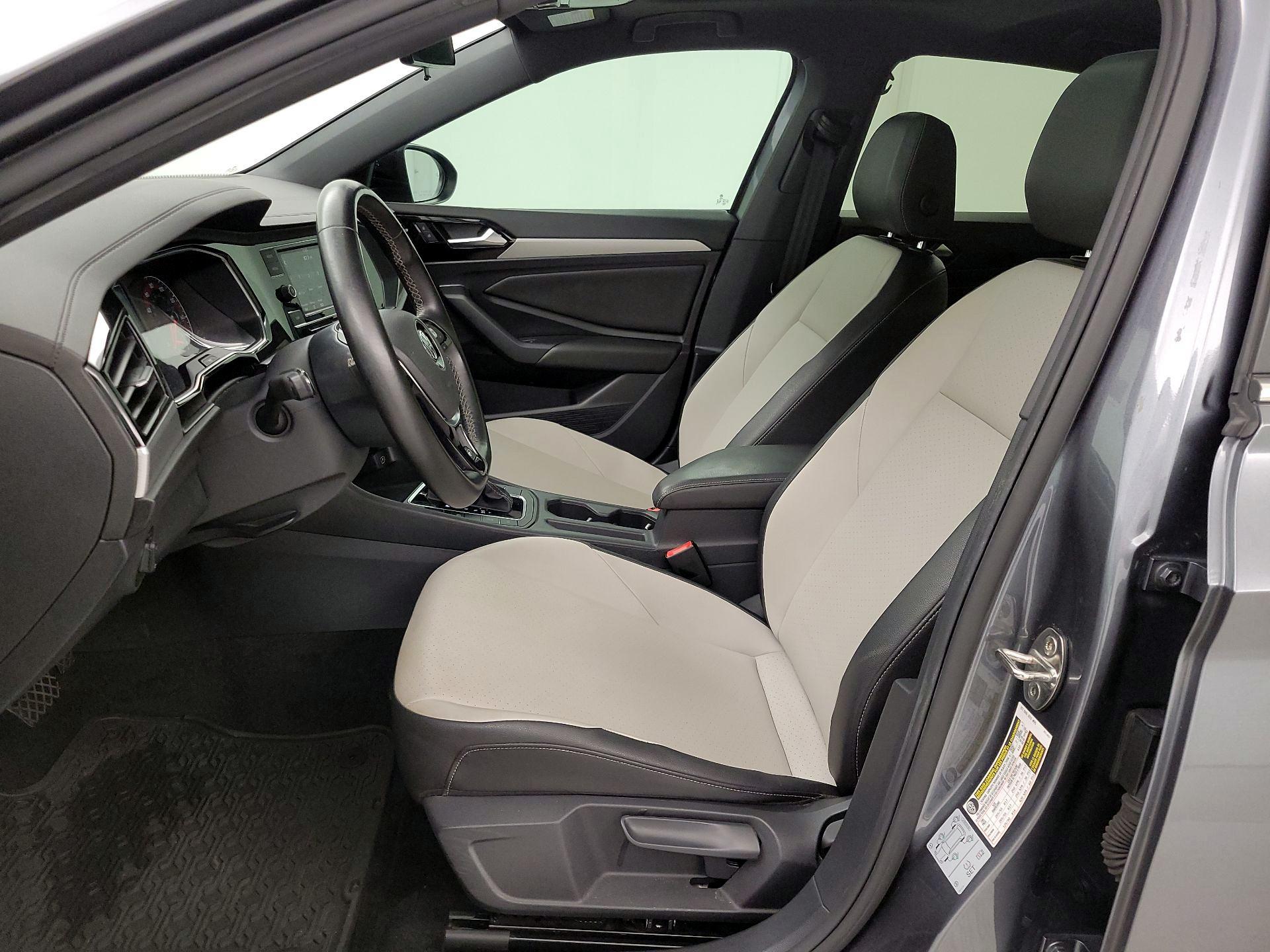 Thumbnail: 2019 Volkswagen Jetta - 11