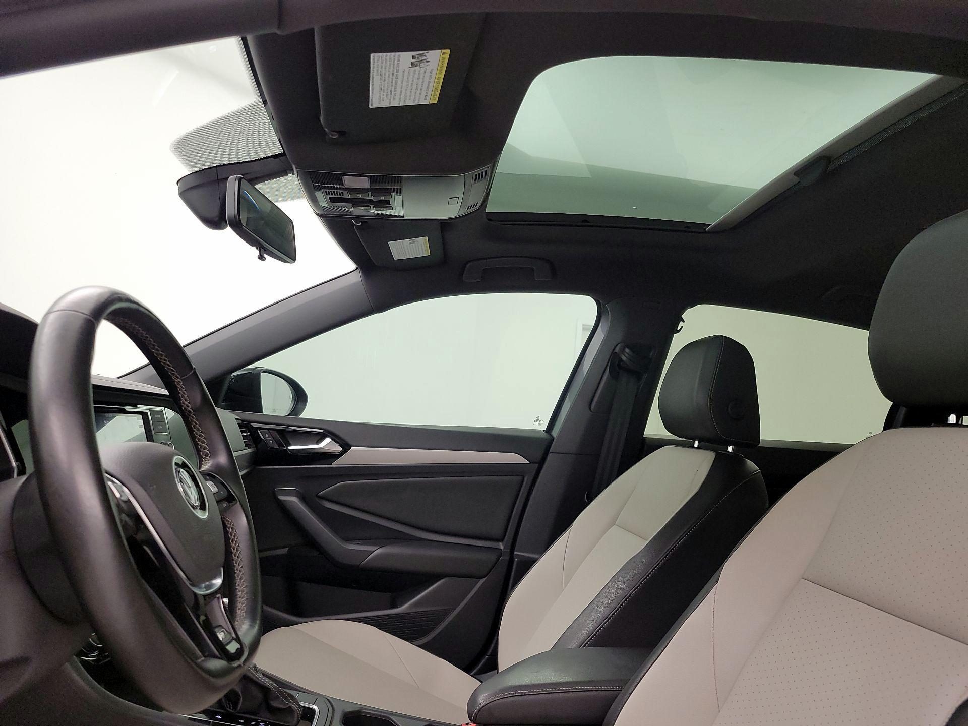 Thumbnail: 2019 Volkswagen Jetta - 19