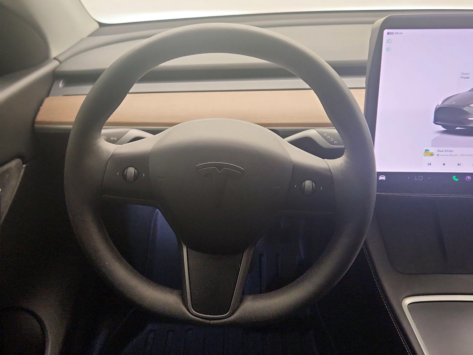 Thumbnail: 2022 Tesla Model Y - 10